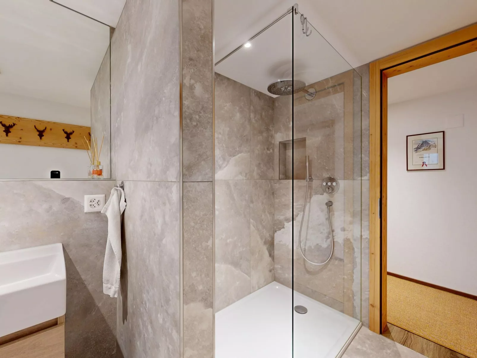 Chalet Wieseli-Binnen