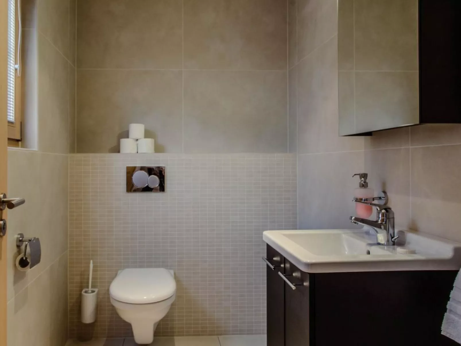 Chalet La Gioventu mit Spa-Bereich-Binnen