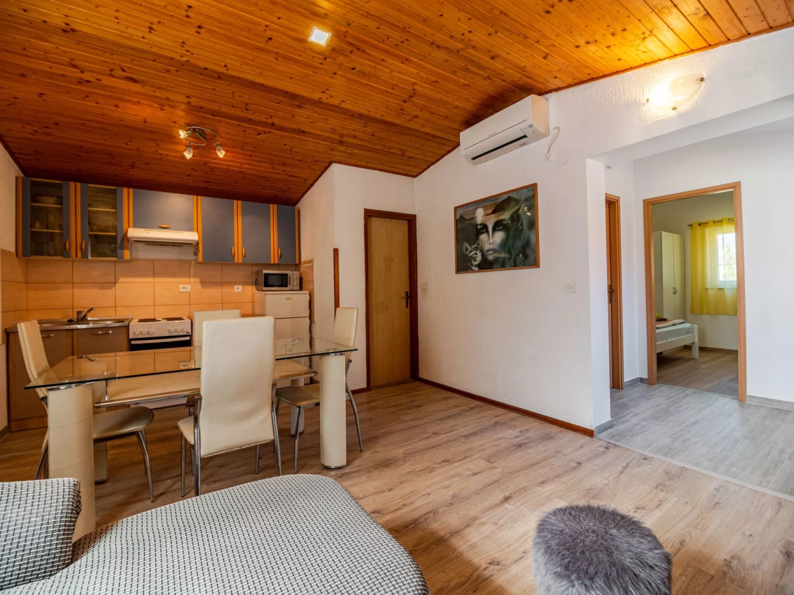 Apartment "Arijana2" mit privater Terrasse-Binnen