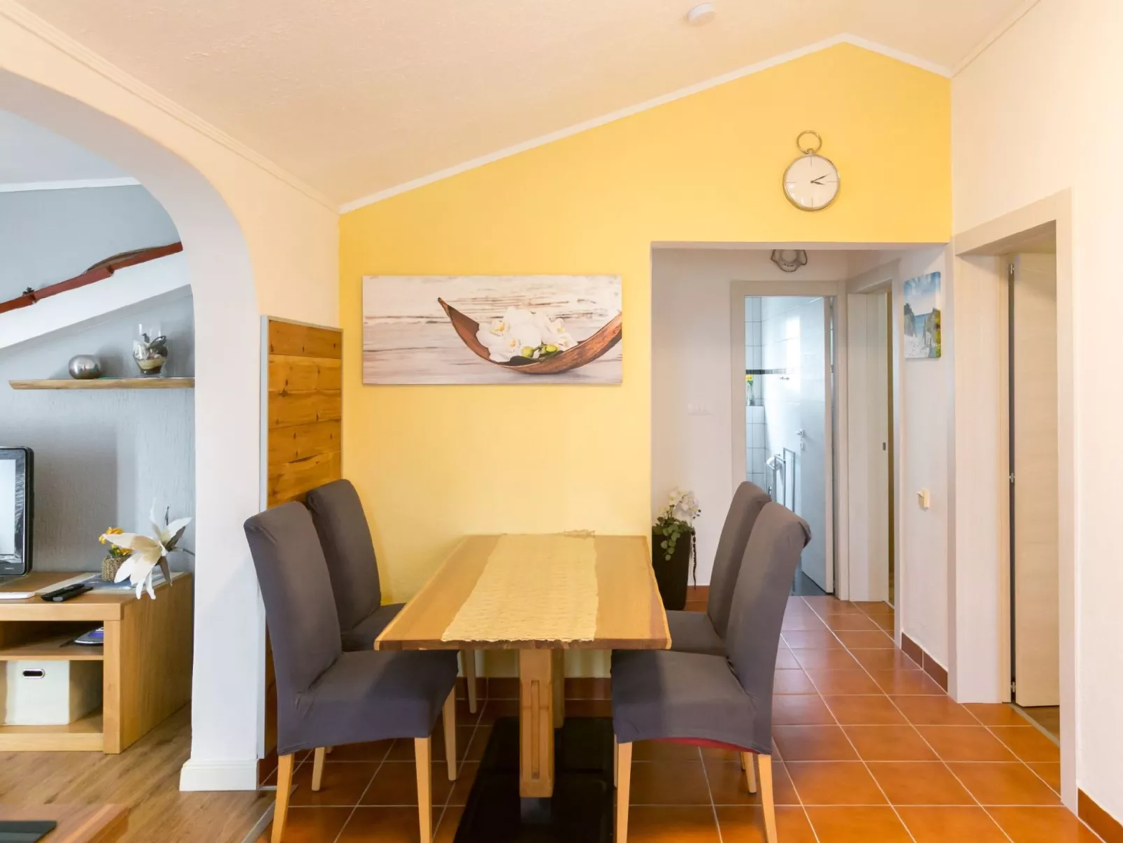 Branko Grgic-Image-tags.info