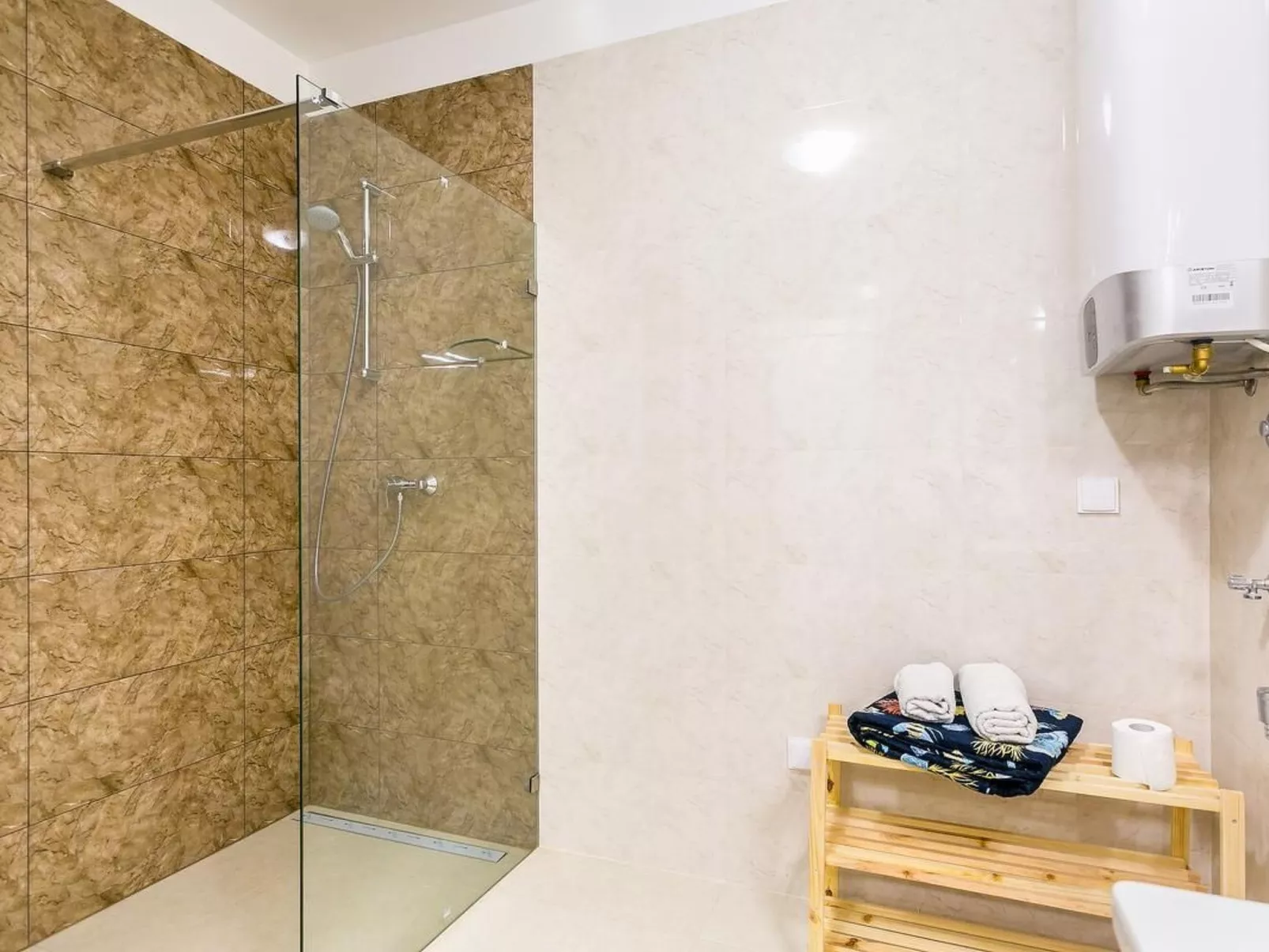 Wohnung "Nevia B6" mit Blick auf das Wasser-Binnen