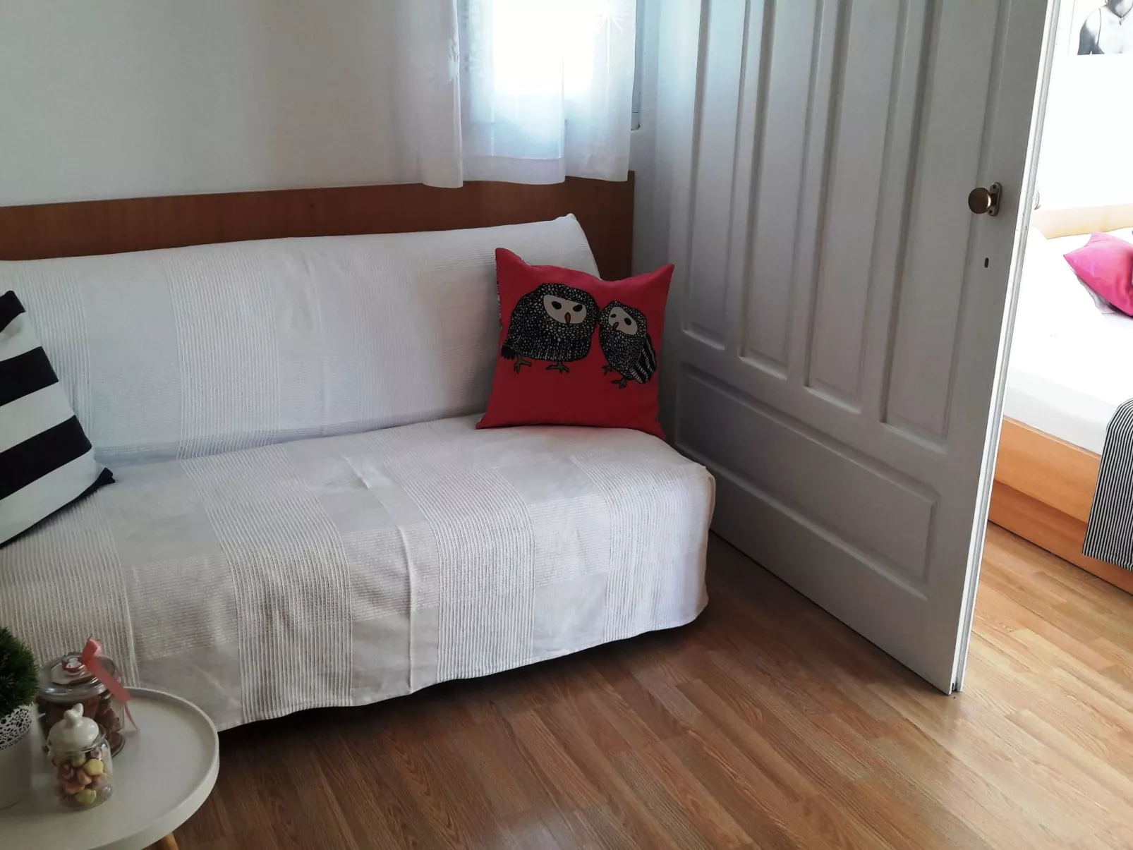 Mit Blick auf das Wasser-Binnen