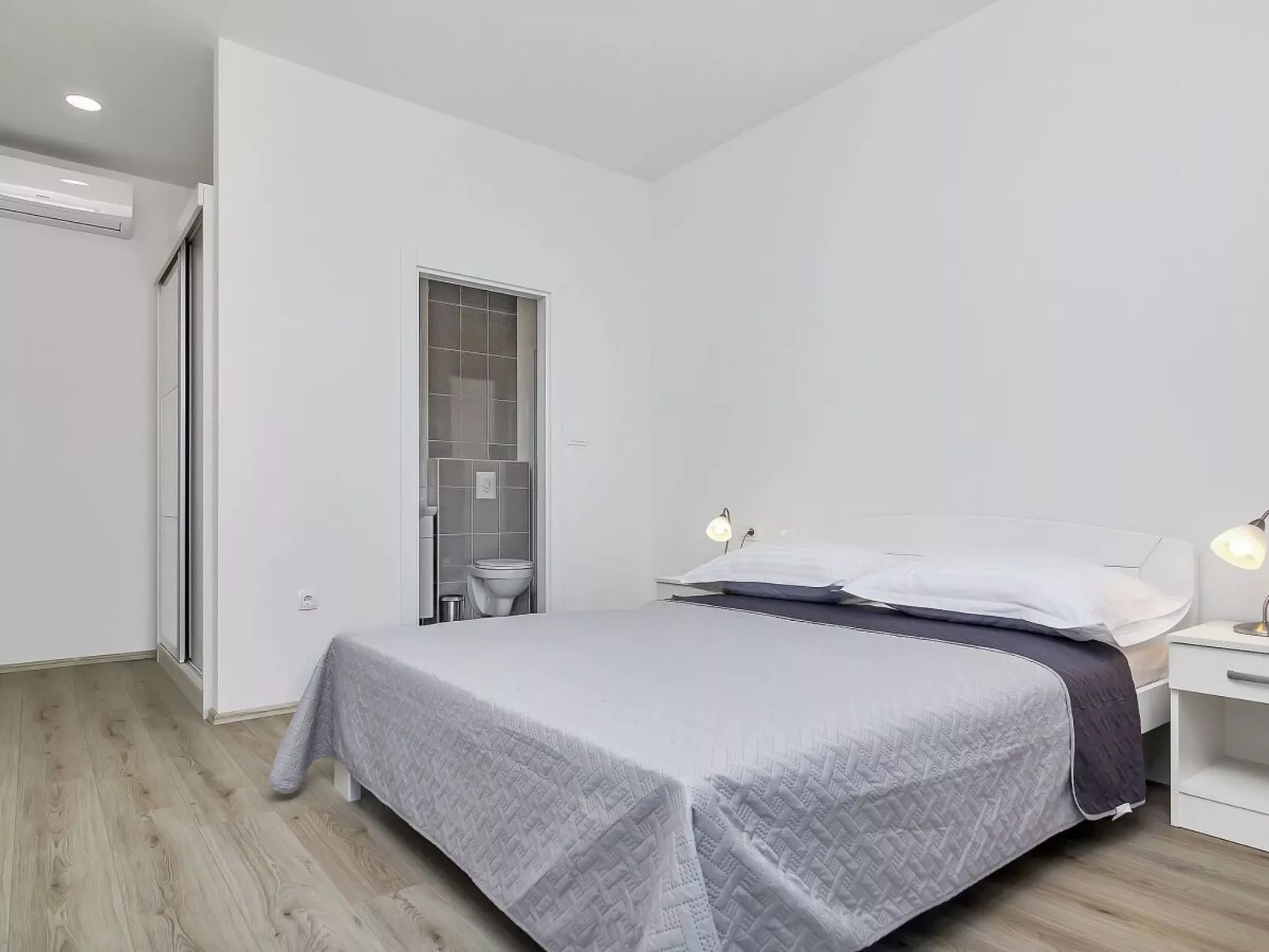 "Villa Maslina" mit Privatparkplatz-Image-tags.info