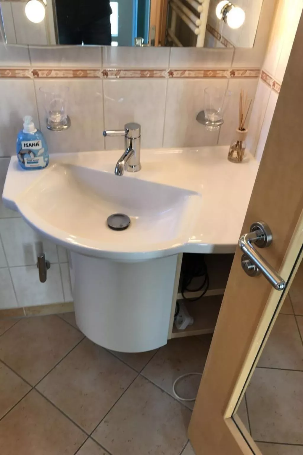 E13 Ferienhaus mit Garten, Terrasse und Deichbli-Image-tags.info