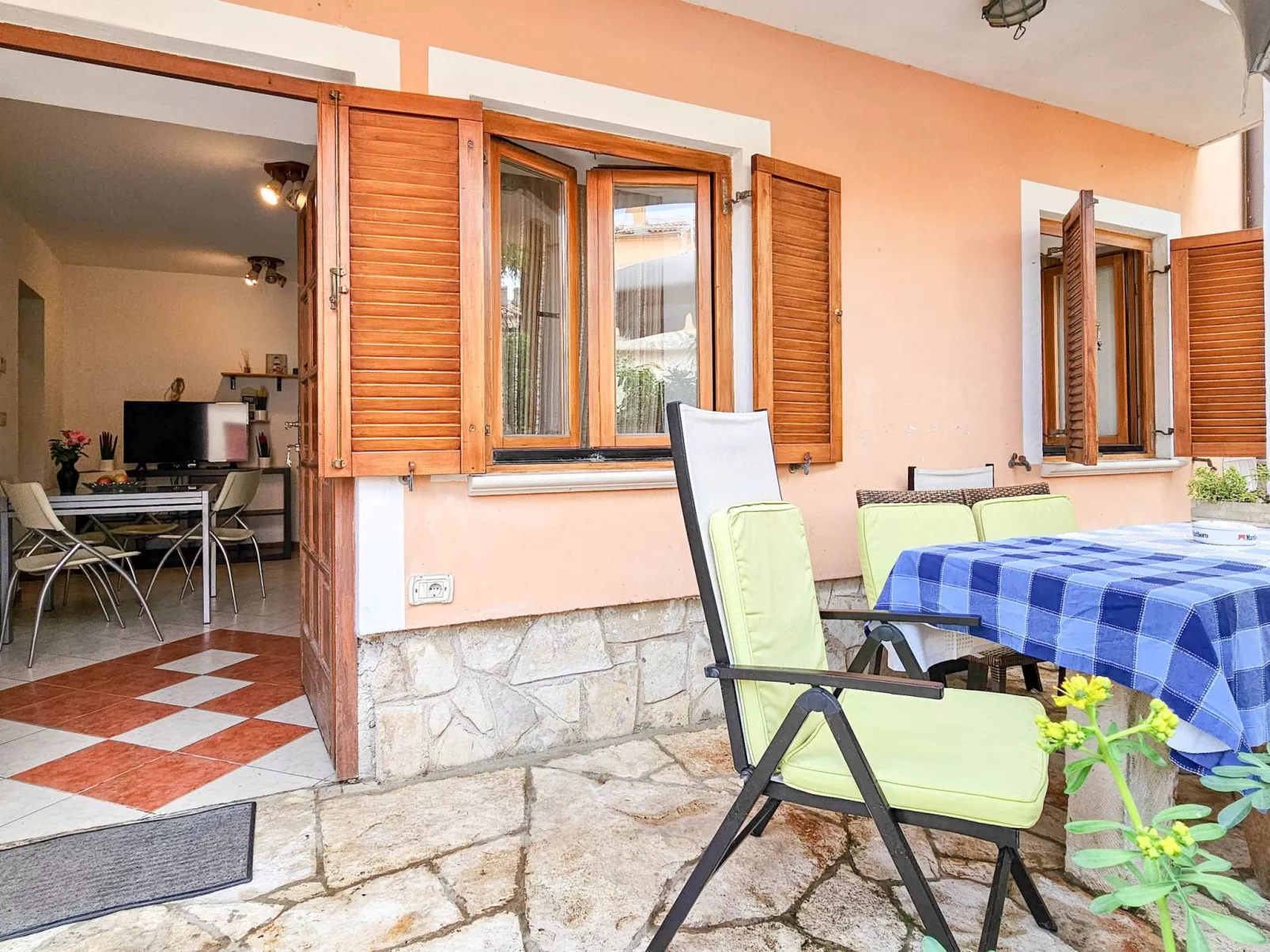 Wohnung "Valentino" direkt am Strand-Binnen