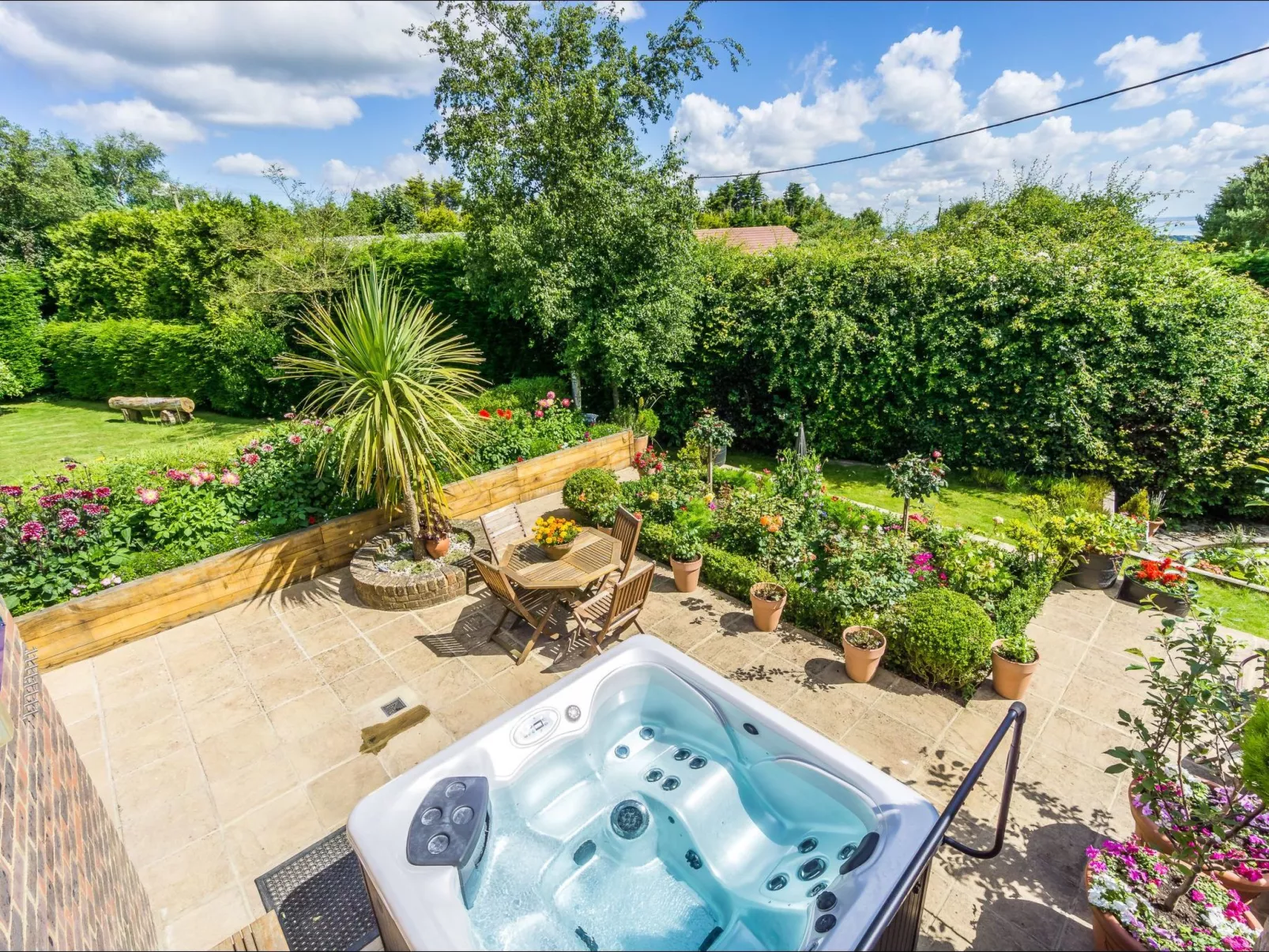 Schönes Ferienhaus in Hastings mit Whirlpool, Terrasse und Garten-Image-tags.info