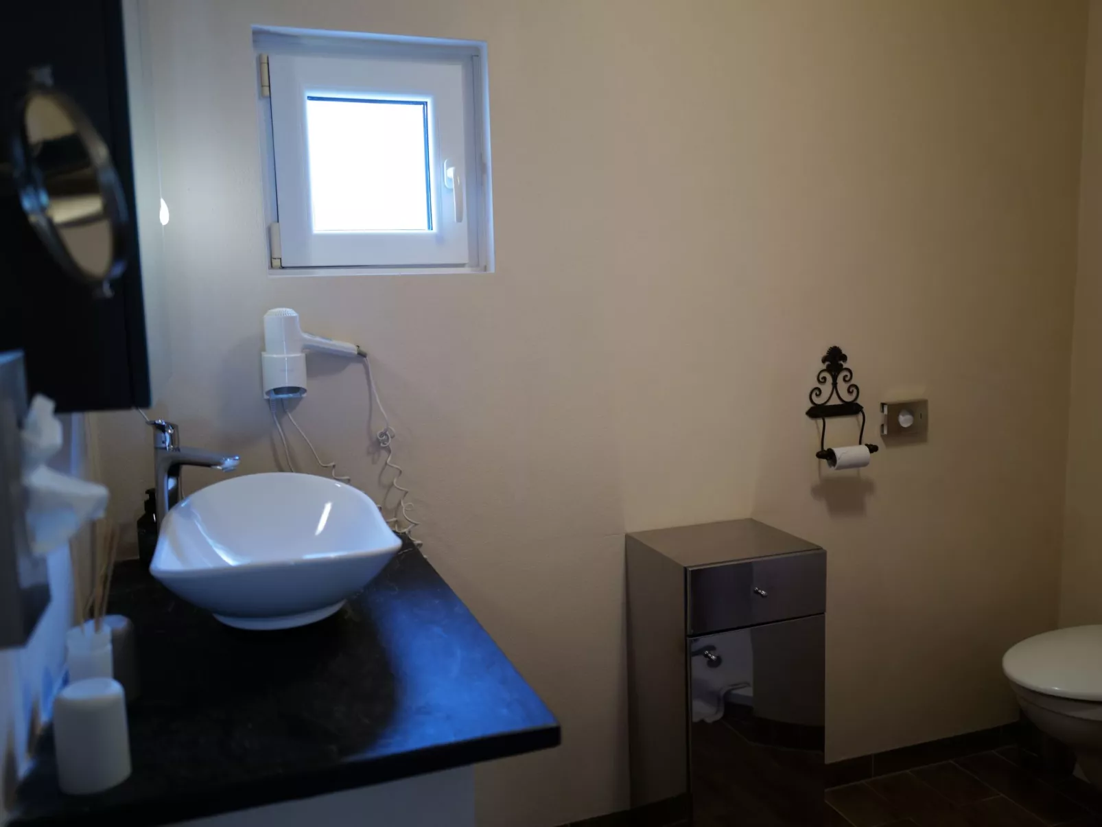 Schiefer Blick, Wohnung mit Terrasse und Balkon-Binnen