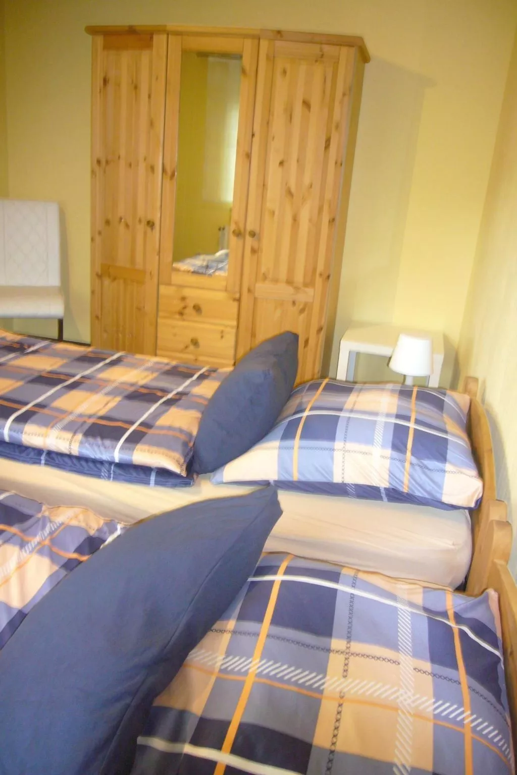 Zentrale Ferienwohnung mit Terrasse - Binnen