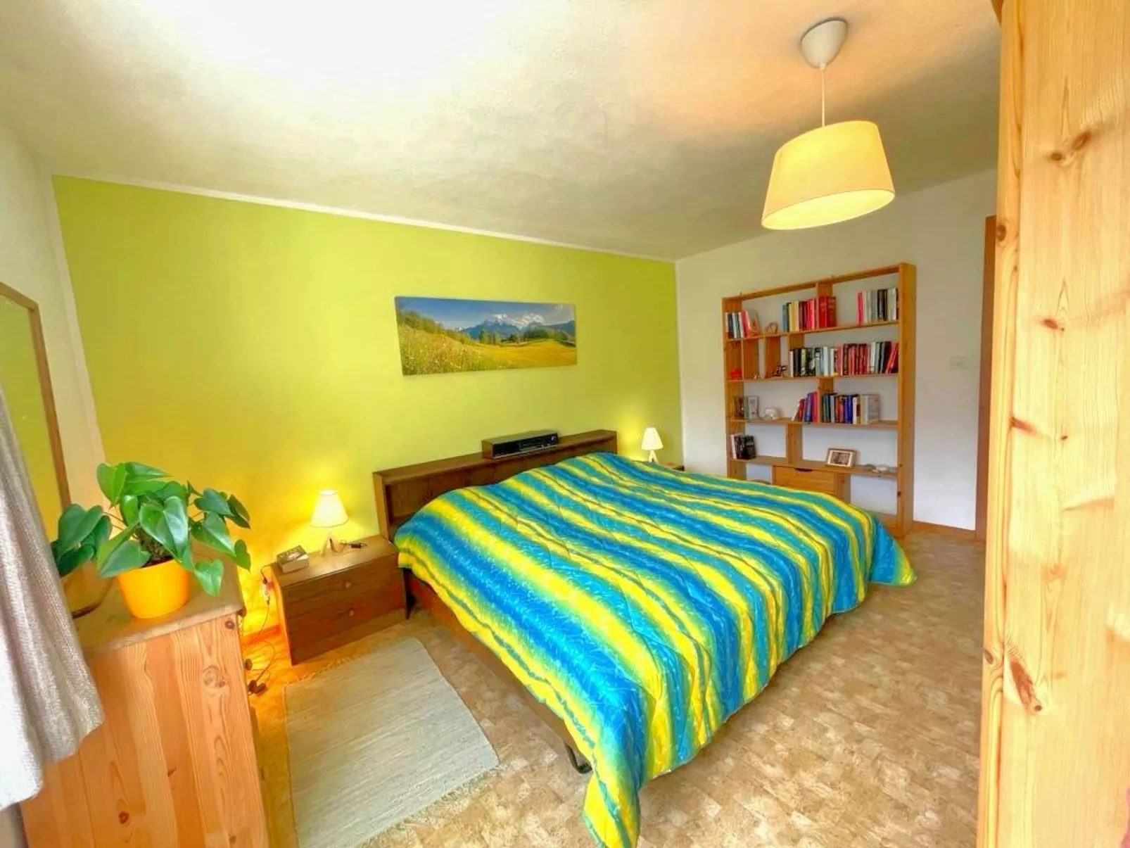 "Window on the grenn"