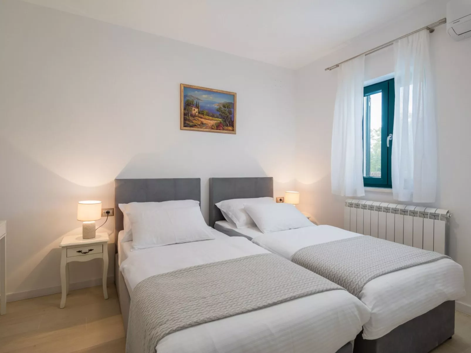 Haus für 11 Personen und 1 Kind in Razvode-Binnen