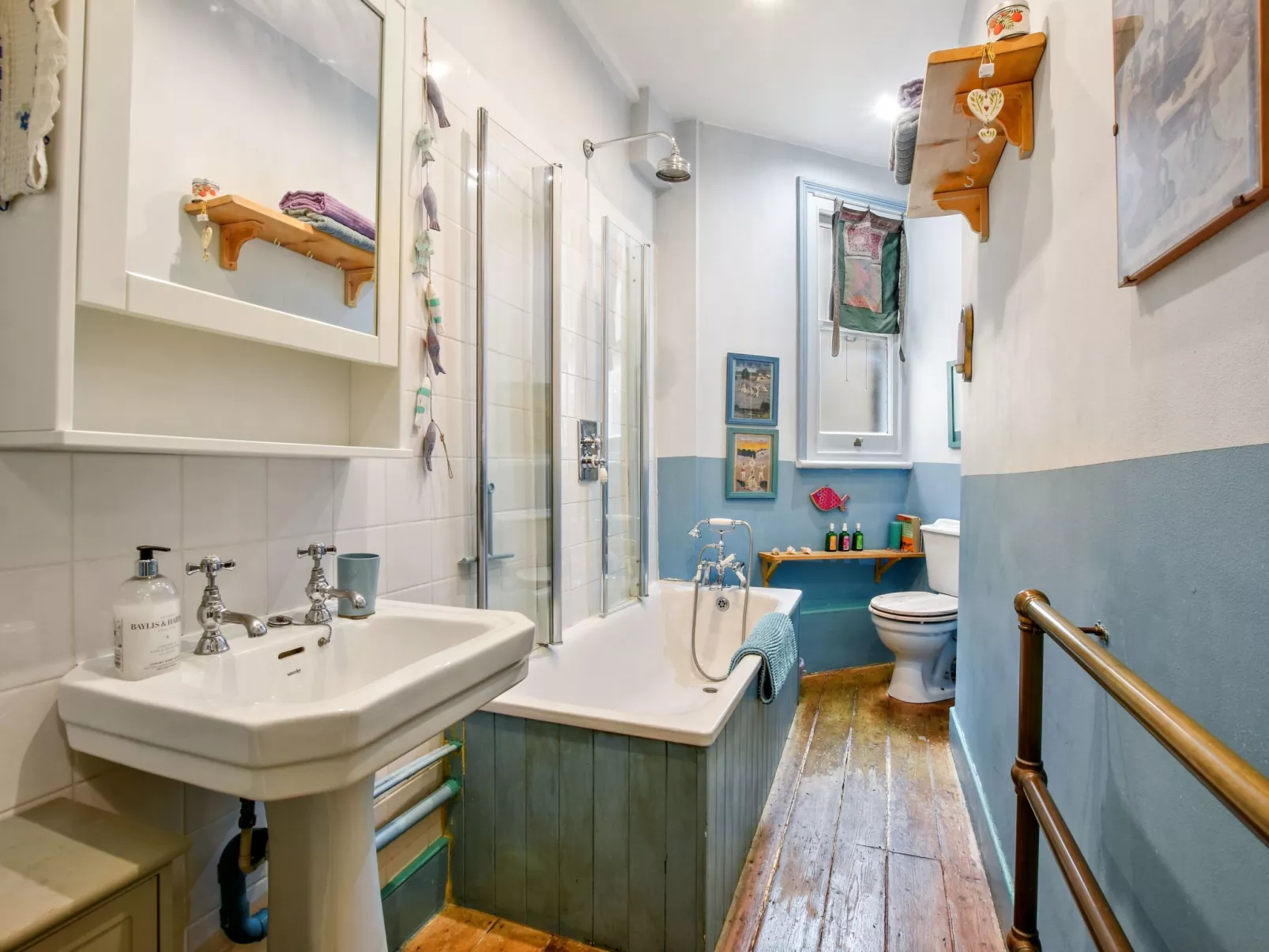 Charmante Wohnung mit Balkon-Binnen