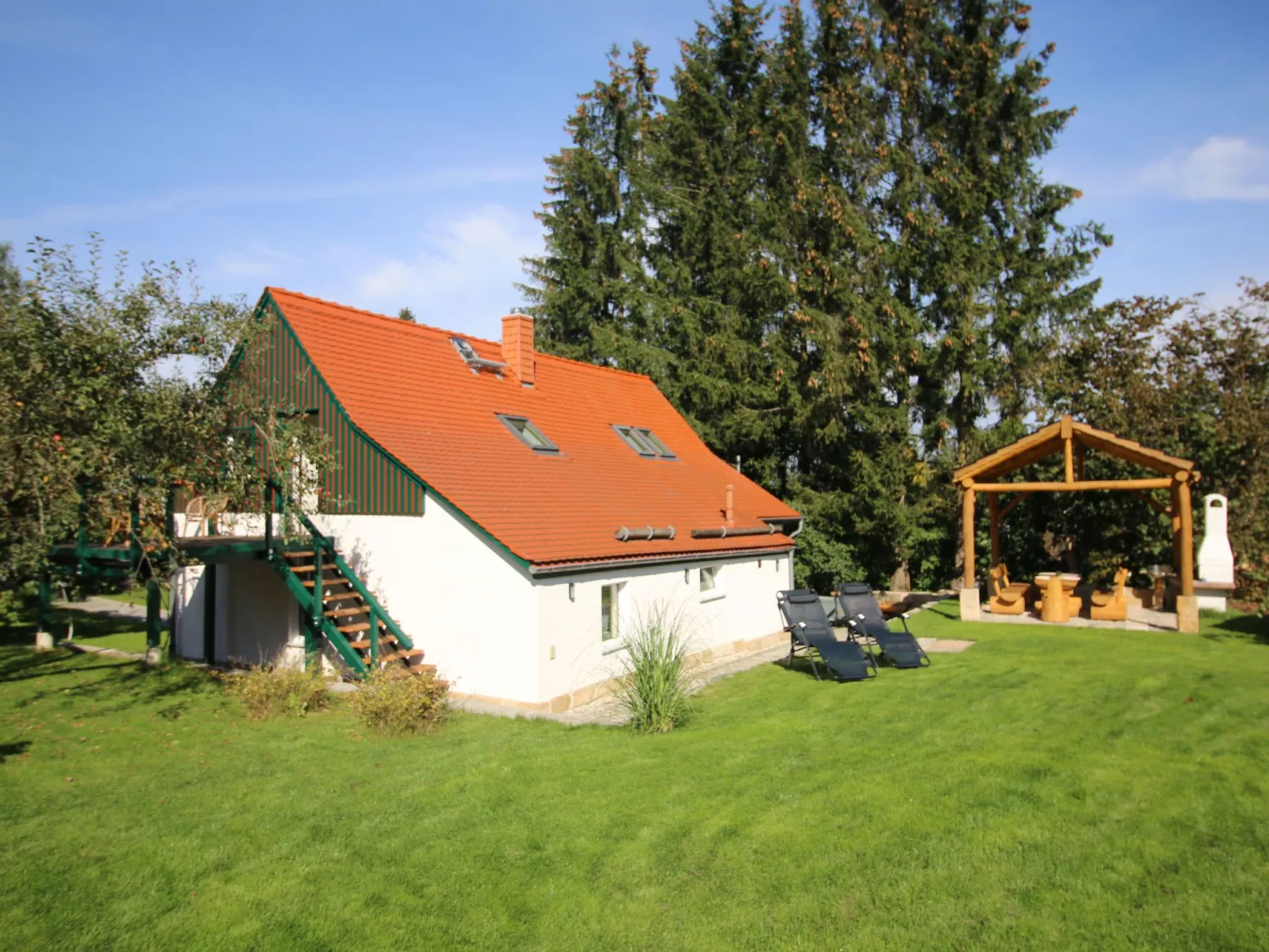 Studio-Appartement mit Bergblick-Image-tags.info