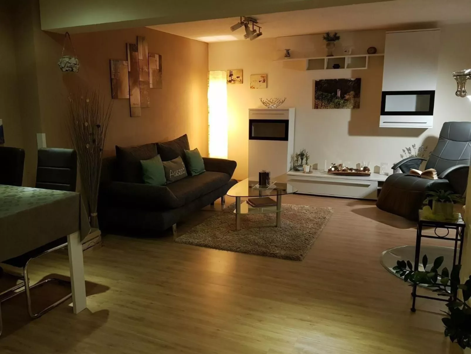 Mit Blick auf das Wasser-Binnen