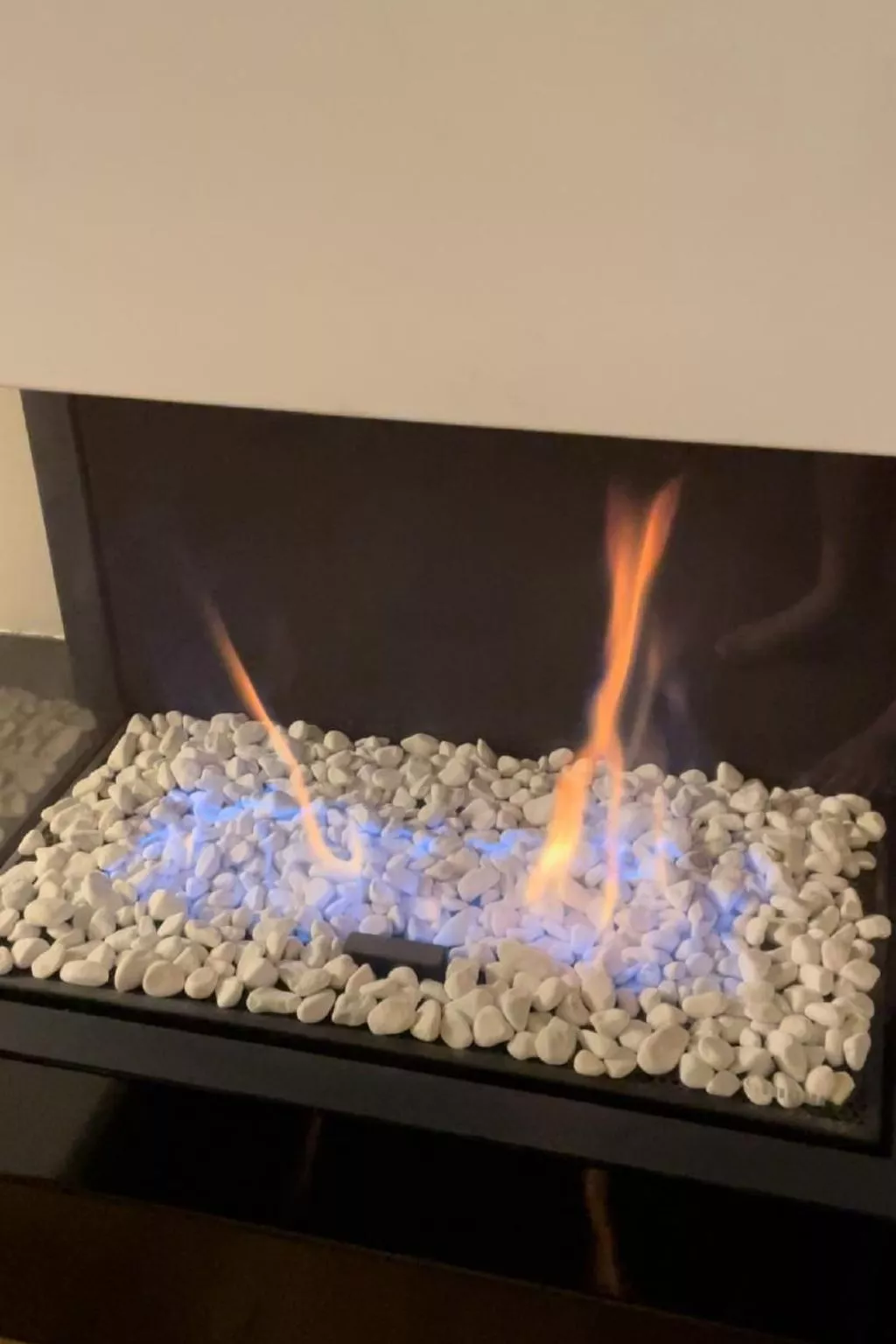 Weisses Traumschloss an der Ostsee-Buiten