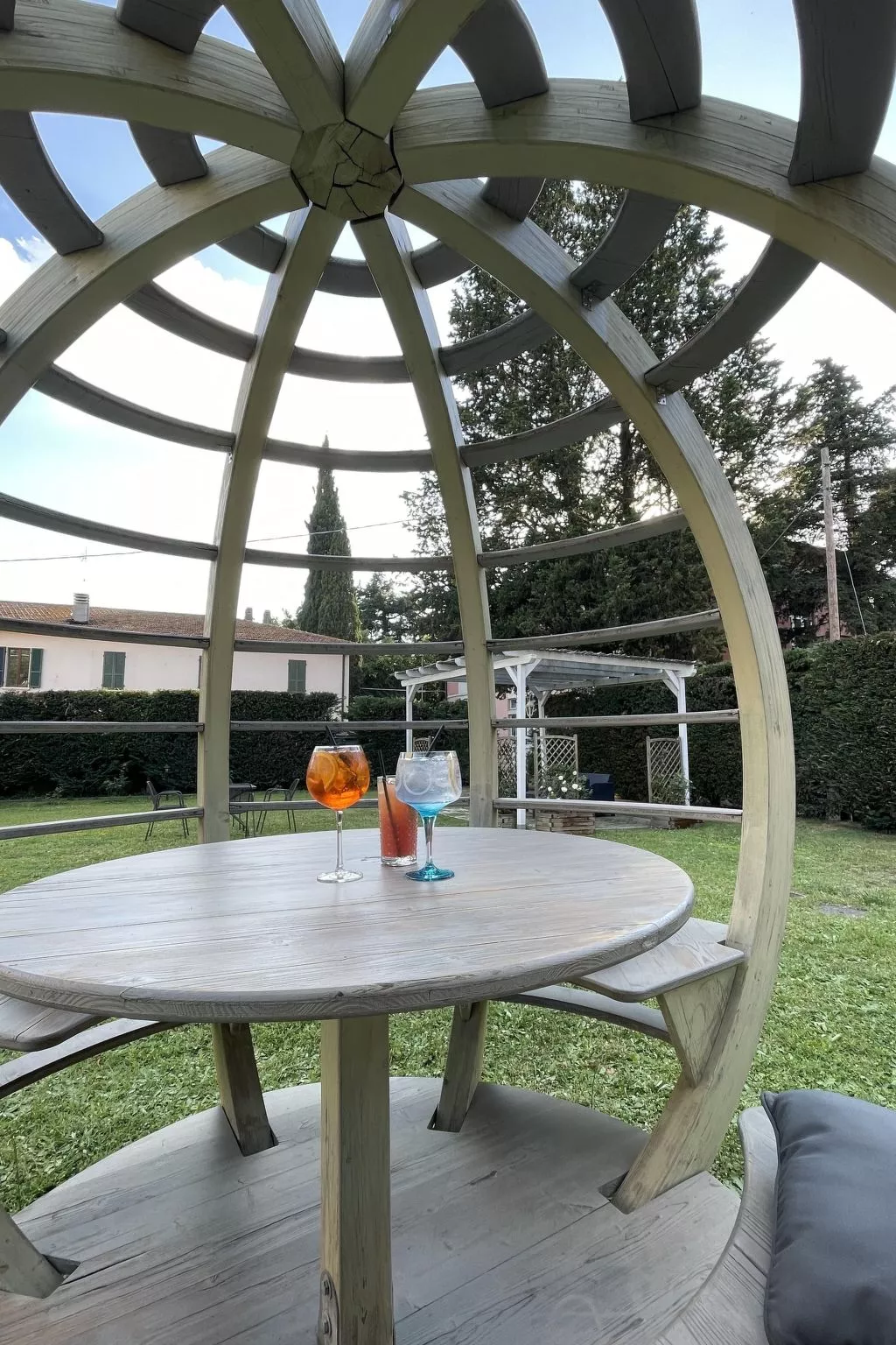 GROSSE LUXUSWOHNUNG-Buiten