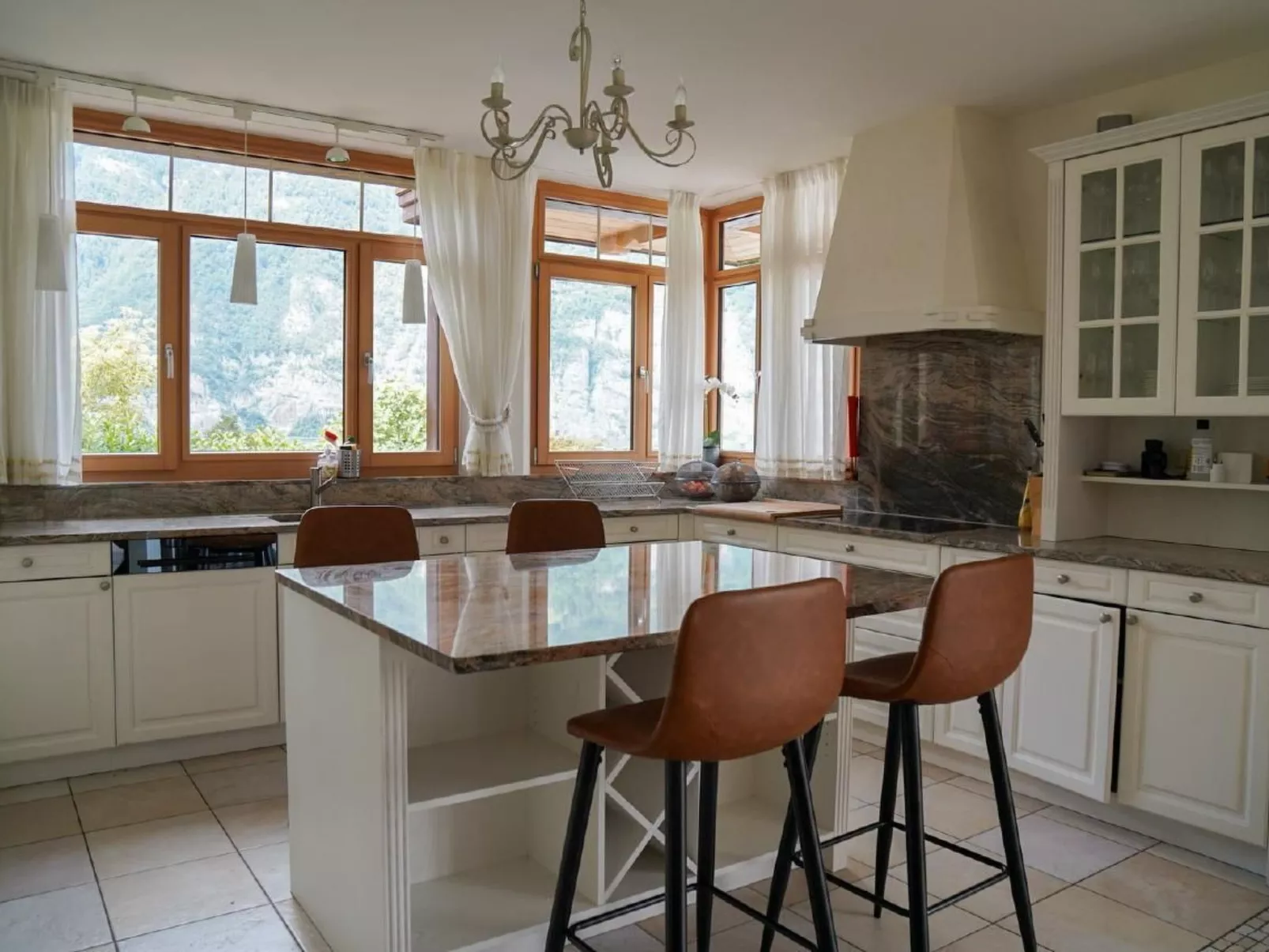 Extraordinaire Chalet - Walensee-Binnen