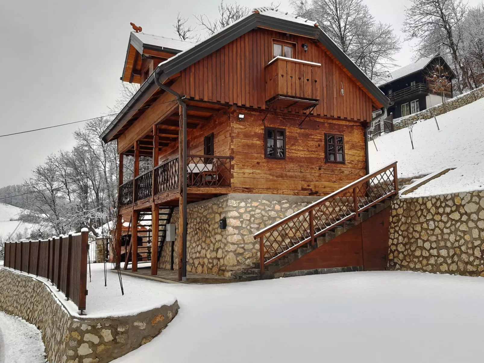 Für 4 Personen und 1 Kind in Tuhelj, Nordkroatien-Buiten