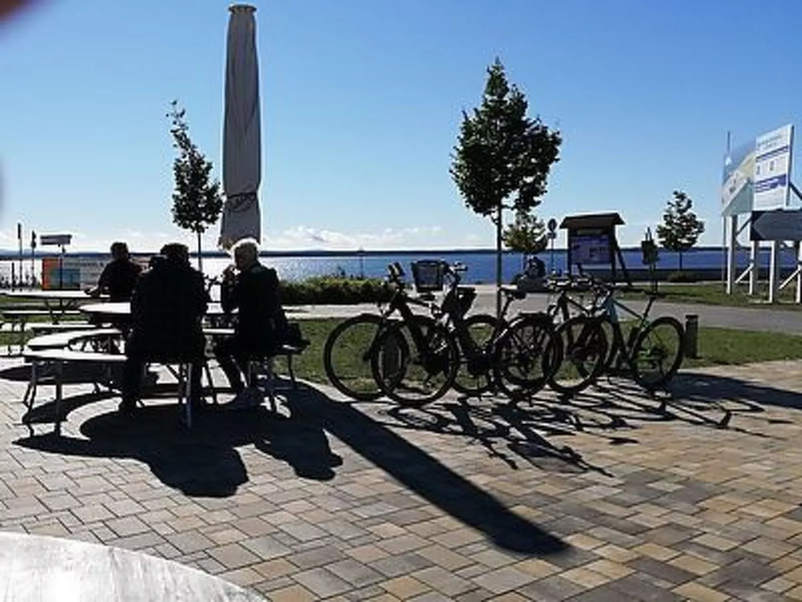 2- Raum Ferienwohnung mit Parkplatz-Buiten