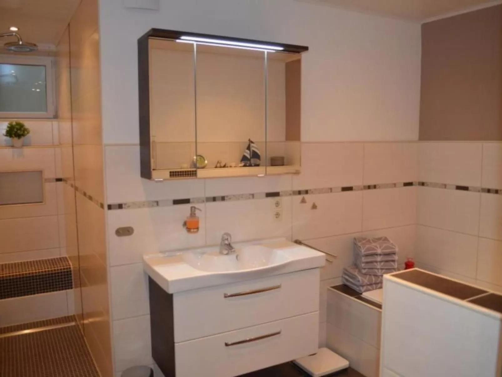 Schäfers Ferienwohnung Oberdiebach am Mittelrhein-Image-tags.info