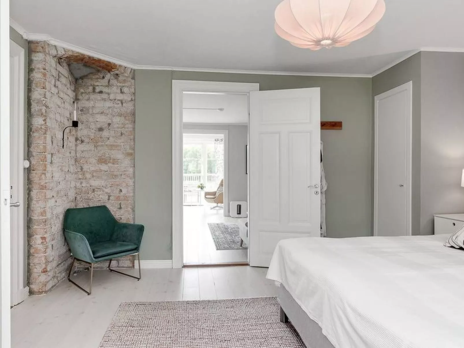 Hjorted am Seeufer-Image-tags.info