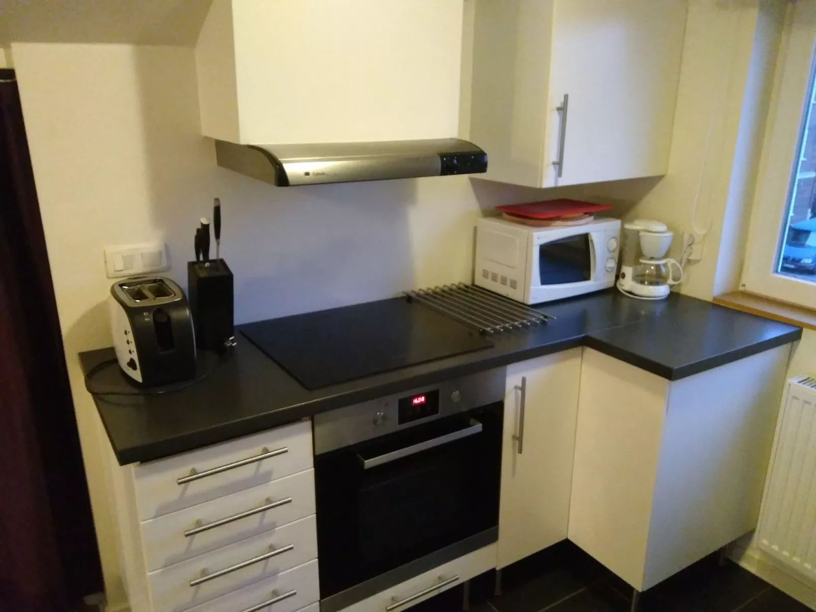 Mit Blick auf das Wasser-Binnen