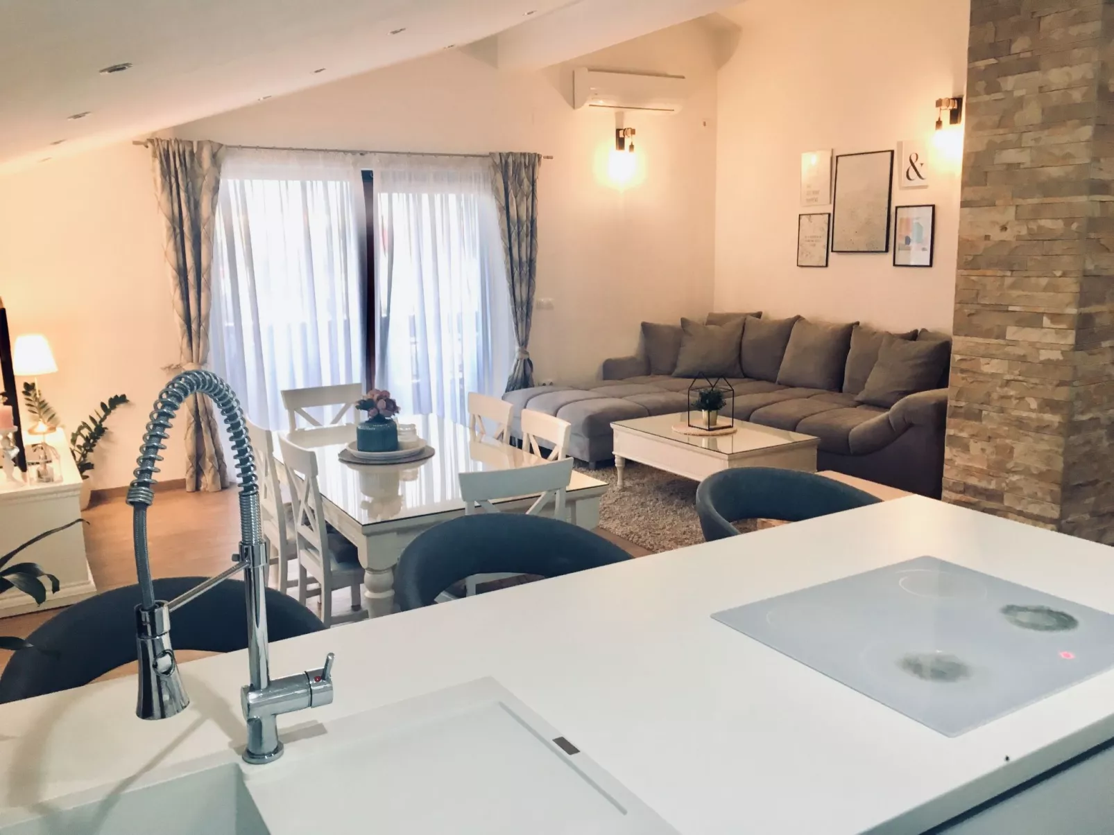 Angenehmes Haus in Posedarje mit großem Garten-Binnen