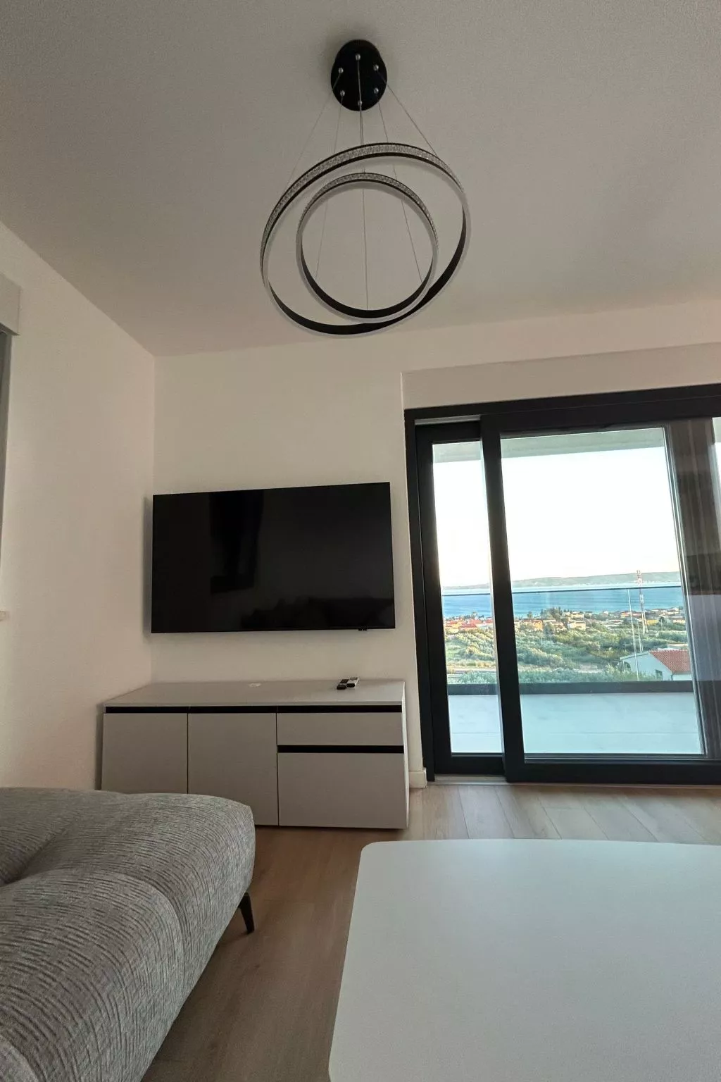 "Magnificent Lux View"-Binnen