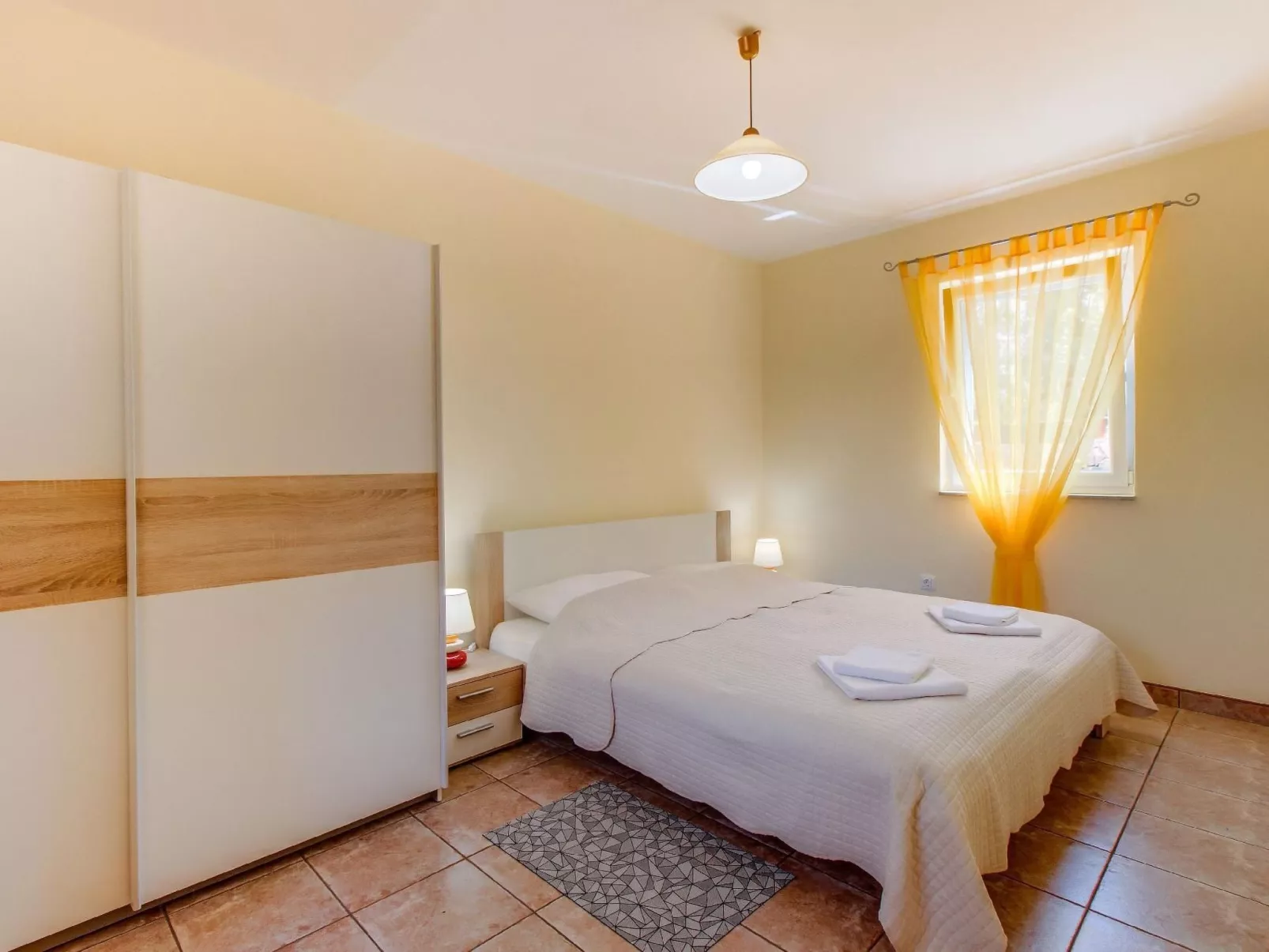 Appartement Casper mit Terrasse, Garten und Grill-Binnen