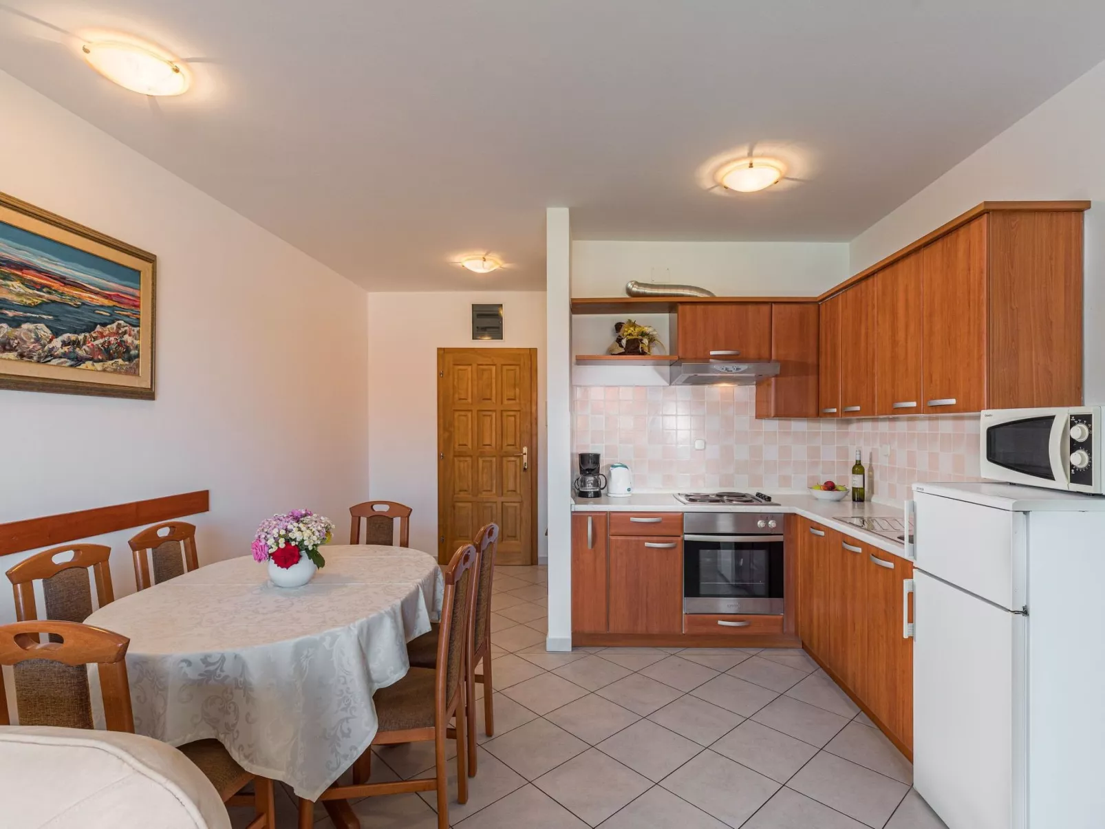 Pinta mit großem Garten-Binnen