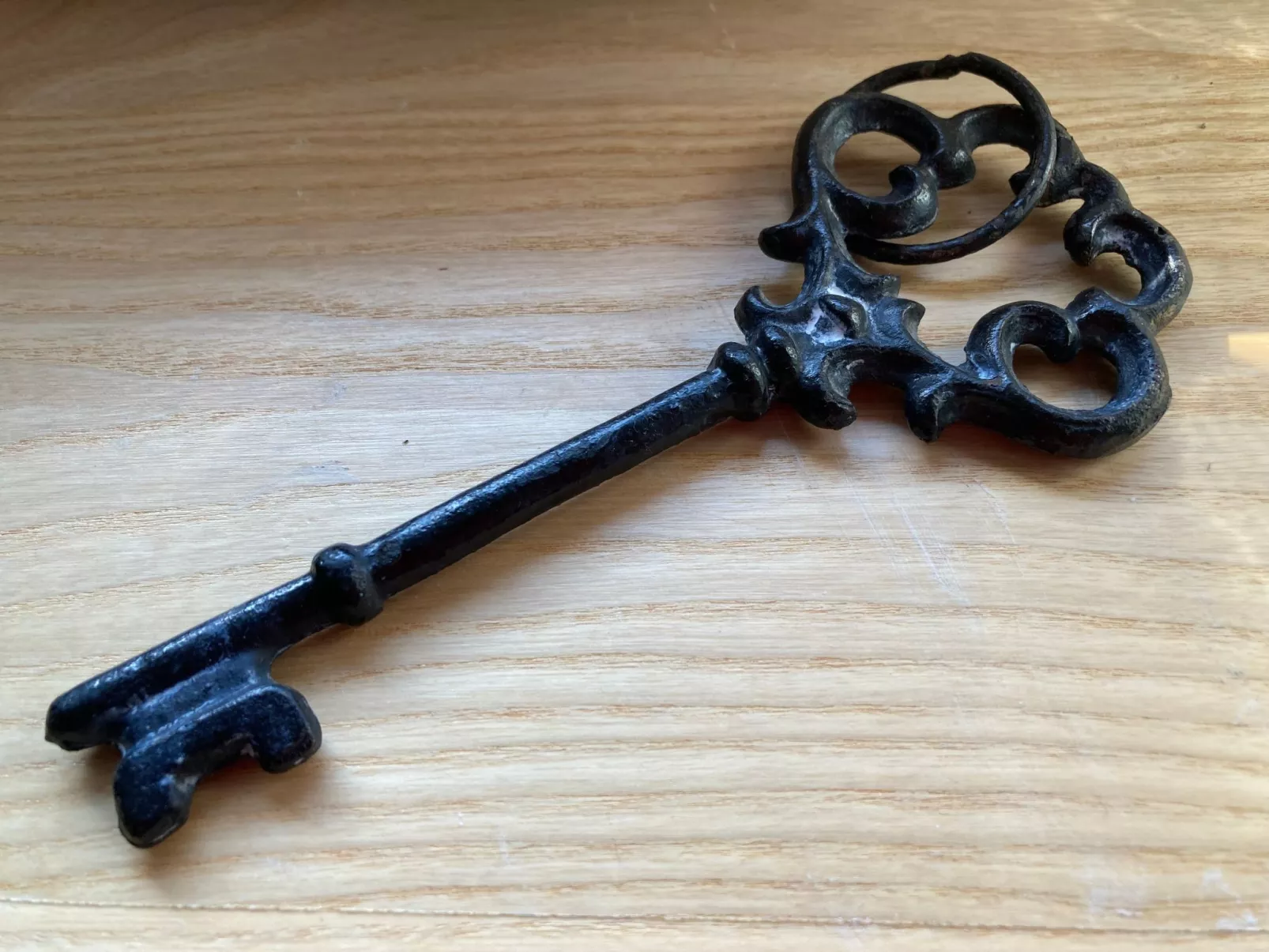 Tor der Berge - Hütte Wolf-Binnen