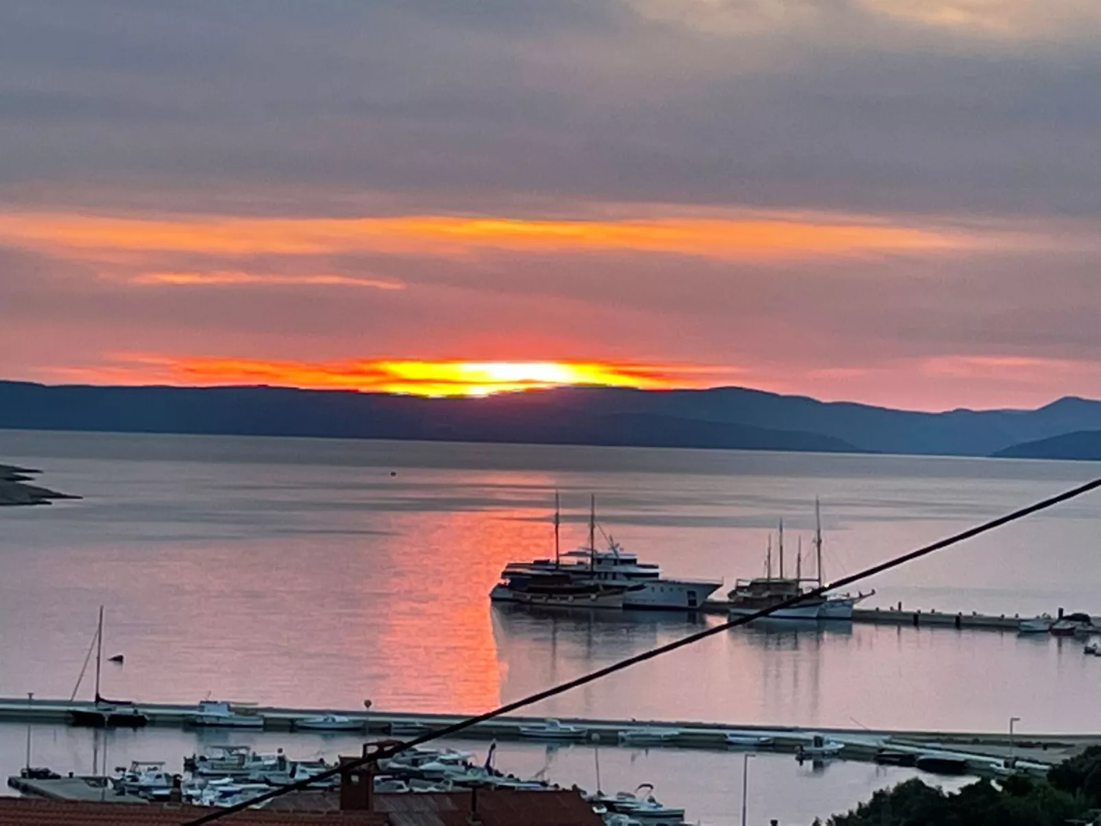 "Sanset" mit Blick auf das Wasser-Image-tags.info