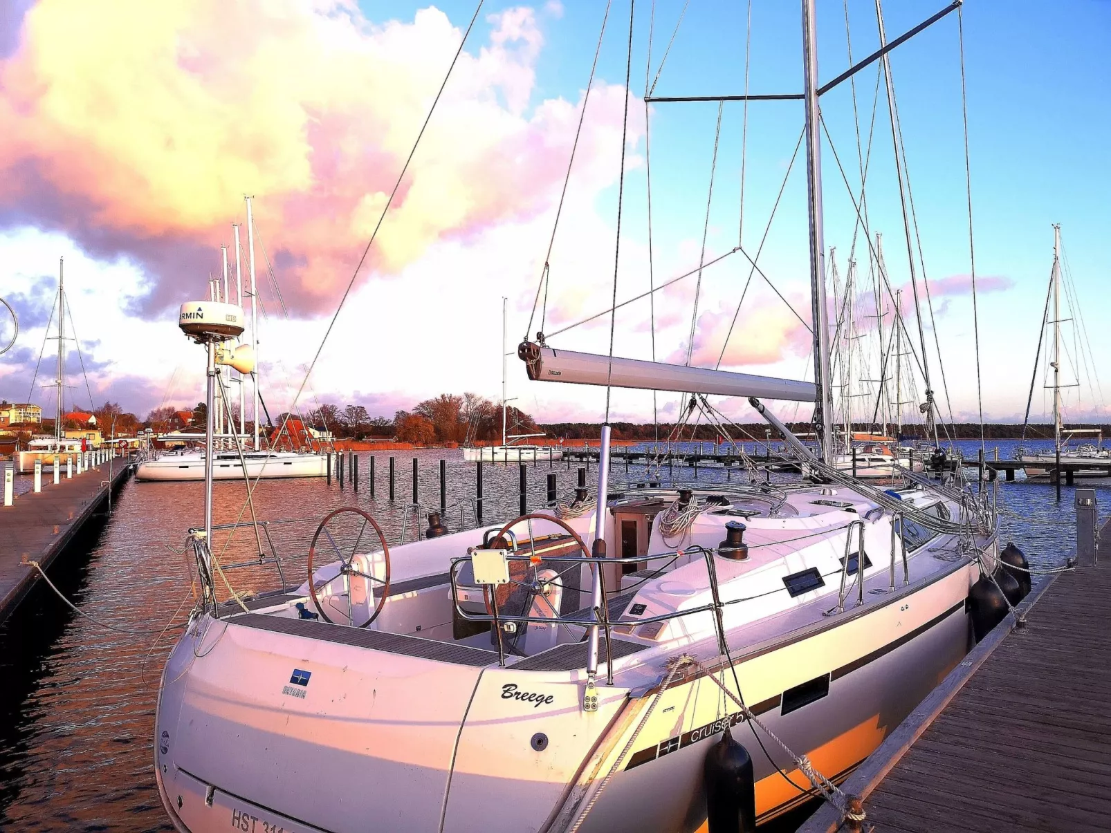 Santa Bernadette-Buiten