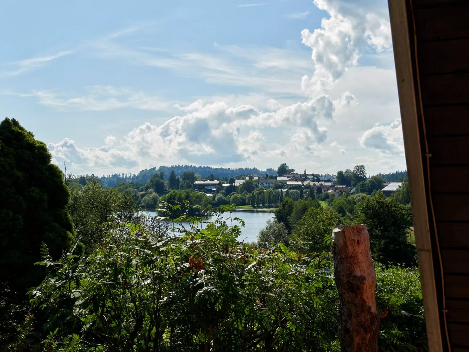 In Waldkirchen mit Garten und Seeblick-Image-tags.info