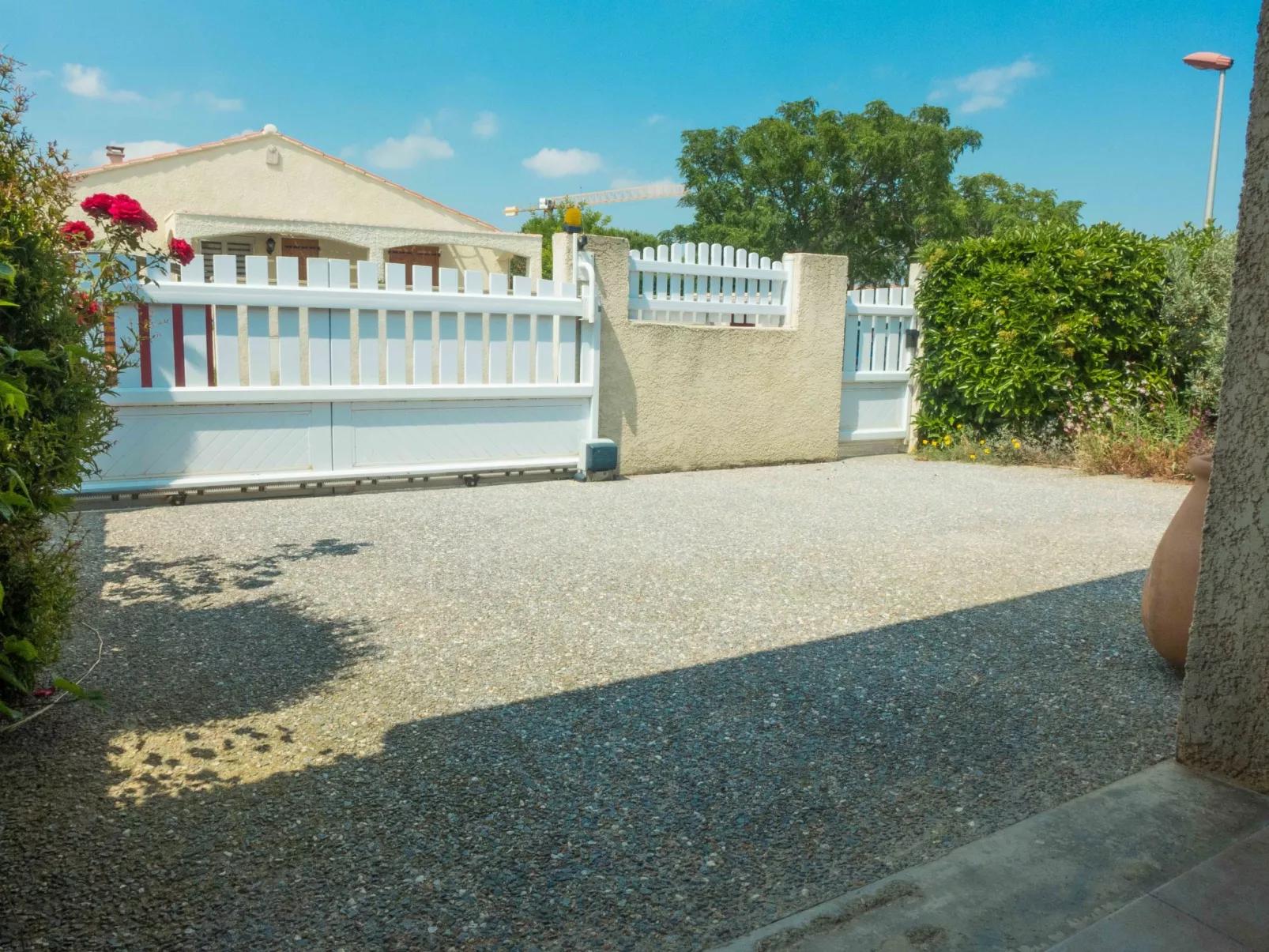 Haus für 4 Personen mit großem Privatpool-Buiten