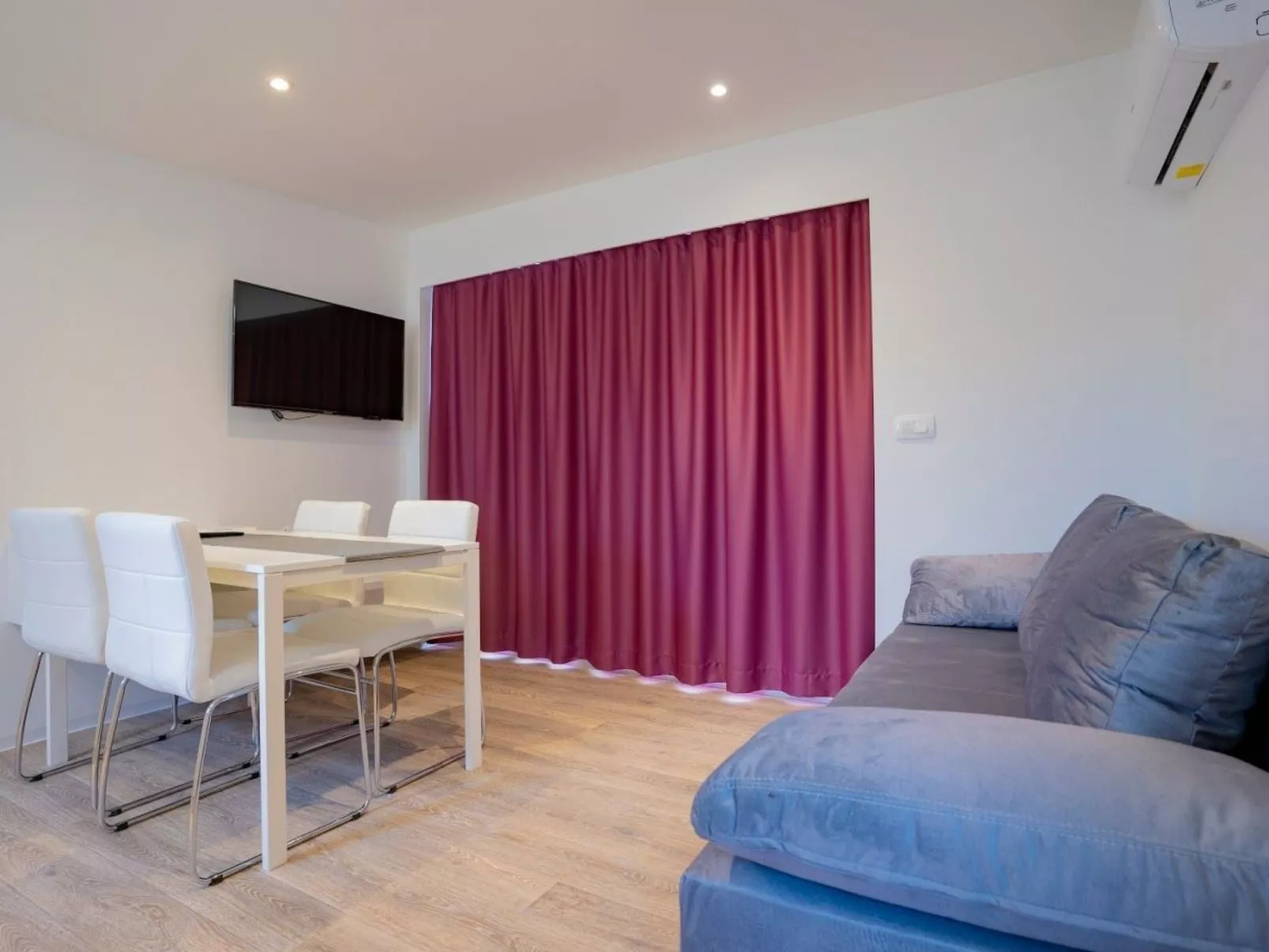 Adriatic Mobile Homes 2-Binnen