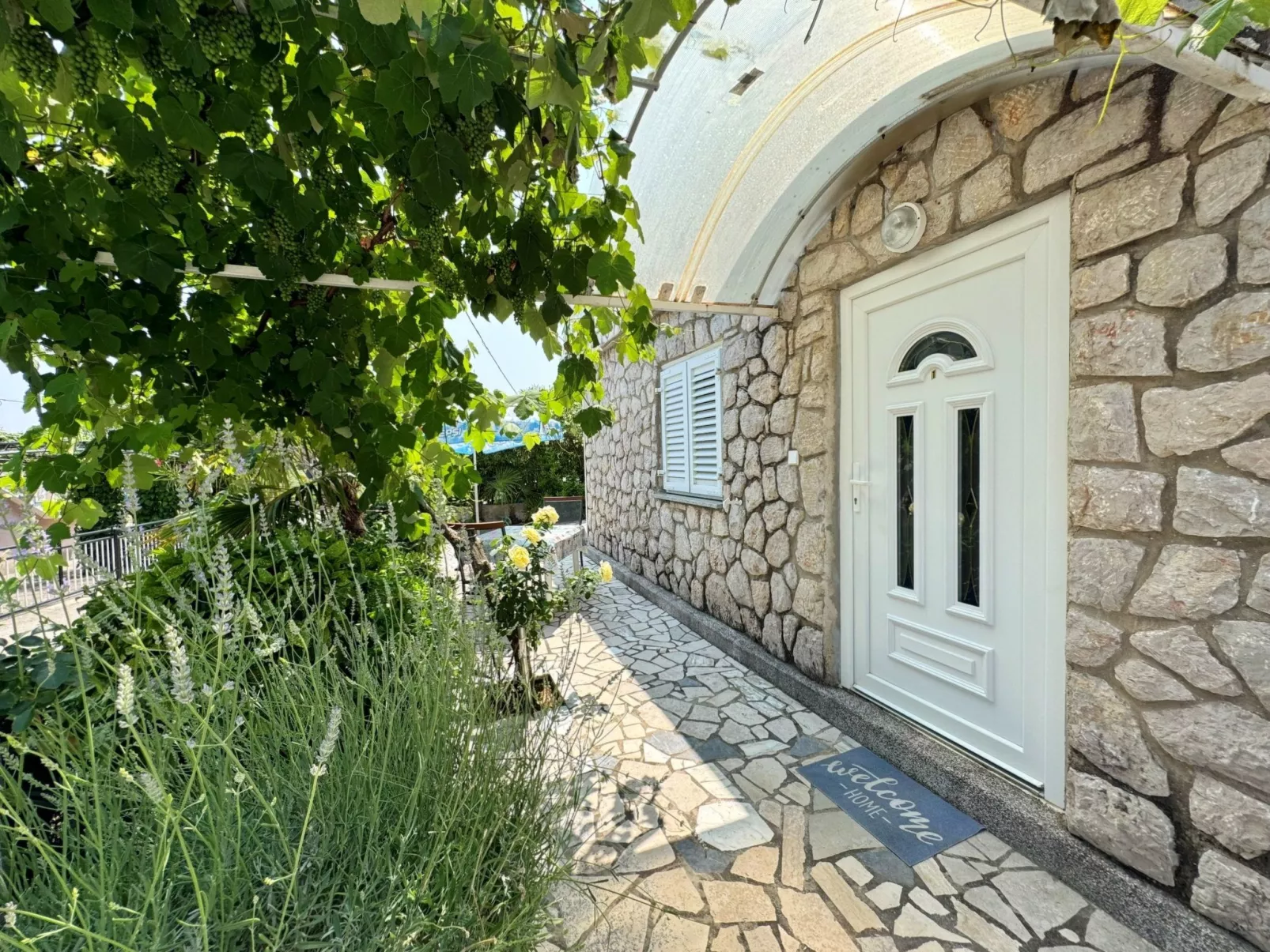 Apartment Zlatica-Buiten