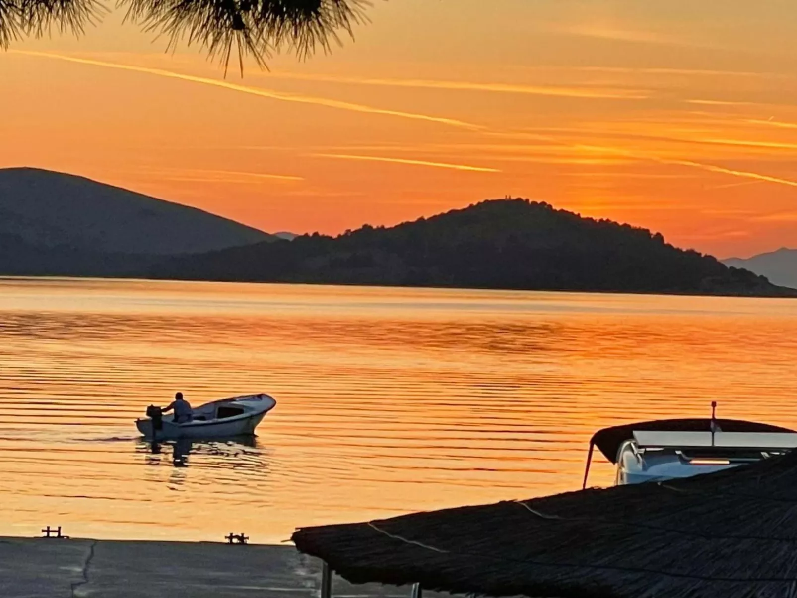 Strandhaus Danica - Ferienanlage Bain, Žut - Kornati-Buiten