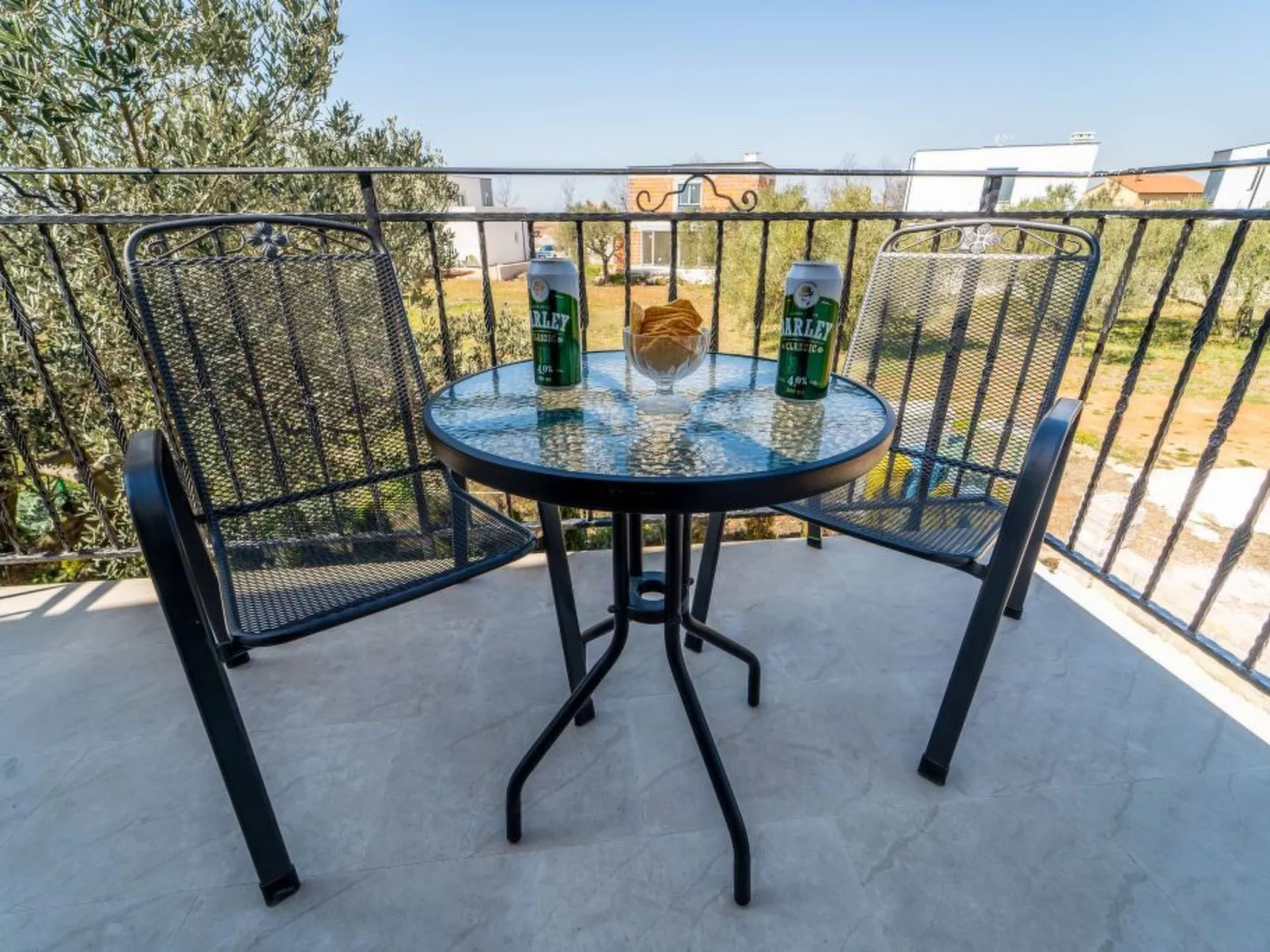 Mit privatem beheiztem Schwimmbad-Image-tags.info