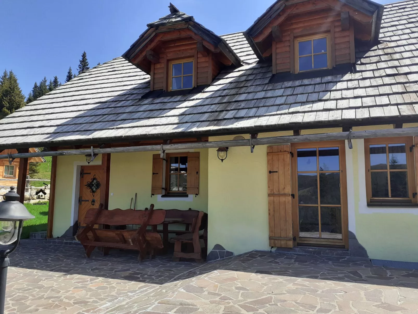 Lachtalhütte-Buiten