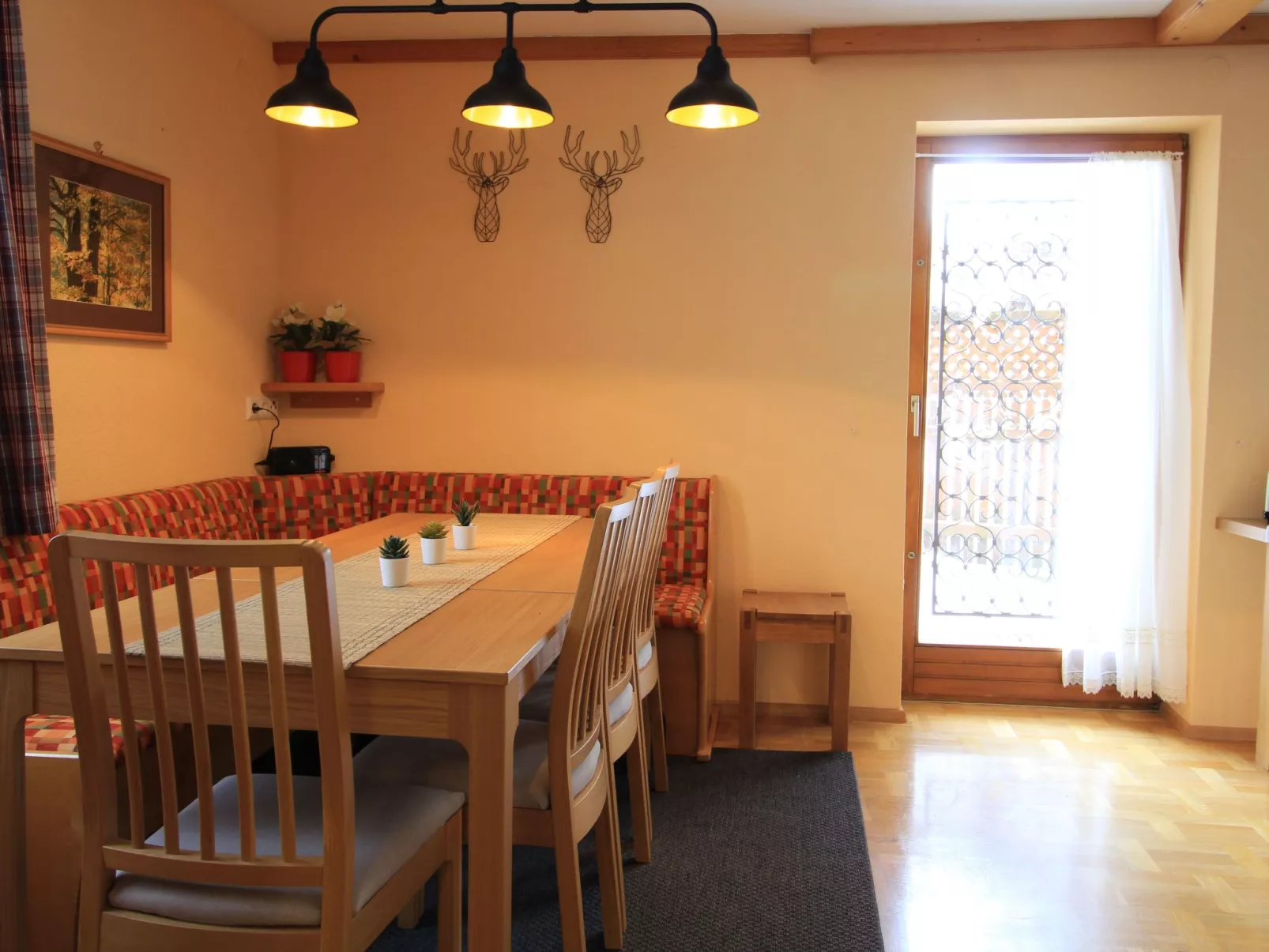 Schwalbennest-Binnen