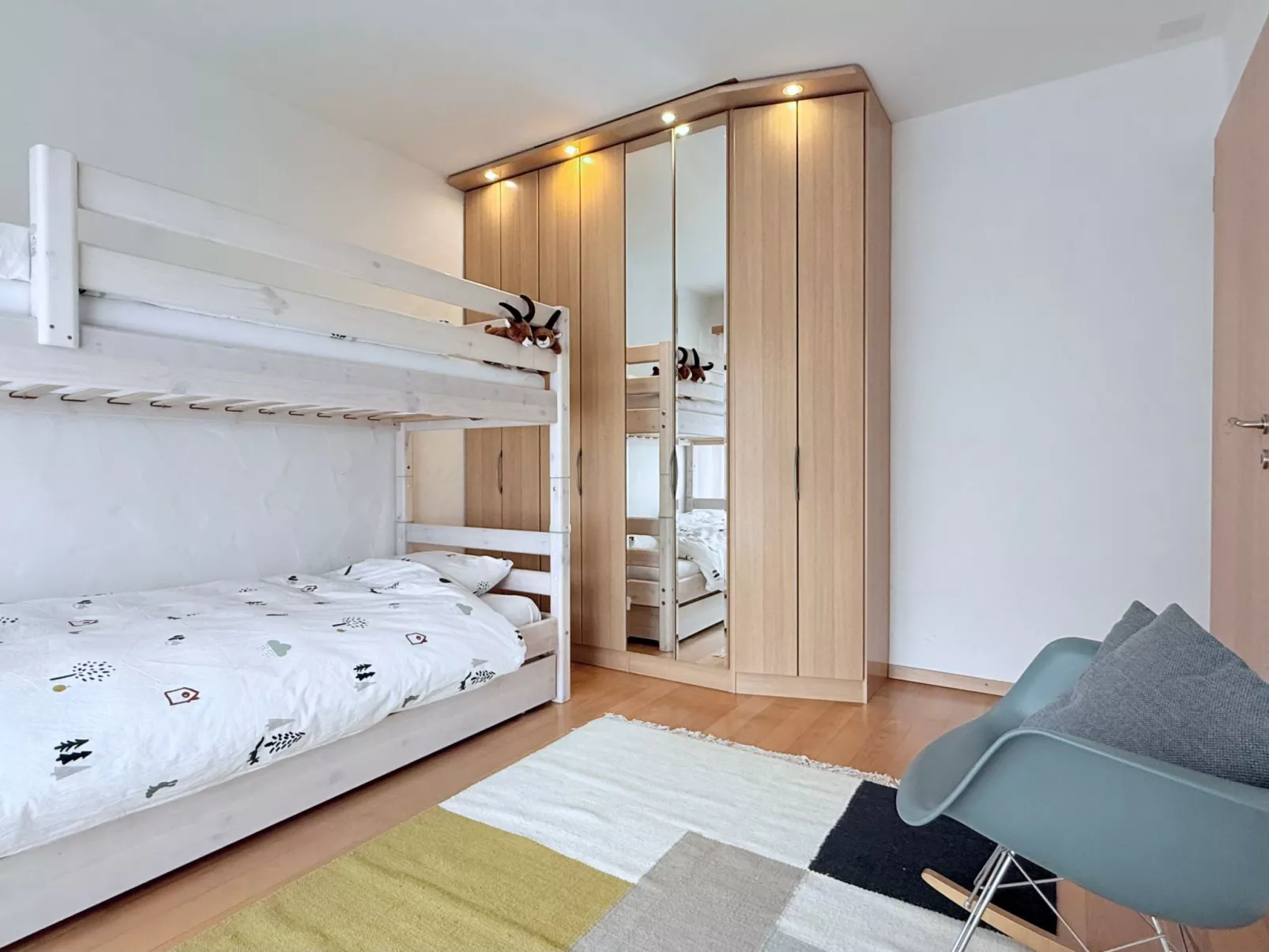 Familienfreundliche und gemütliche 3.5 Wohnung mit Garten-Binnen