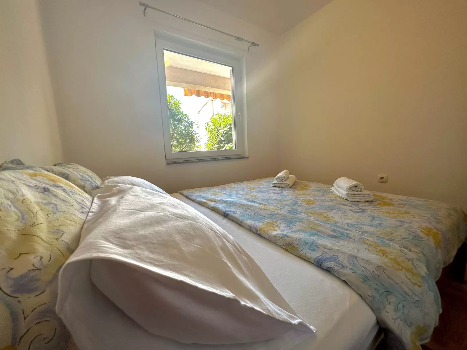 Portos-Image-tags.info