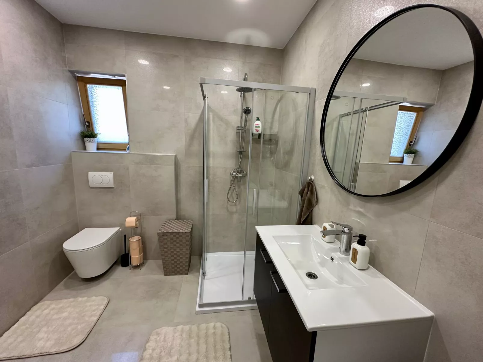 Gesamte Wohnung in Dramalj mit Terrasse und Grill-Binnen