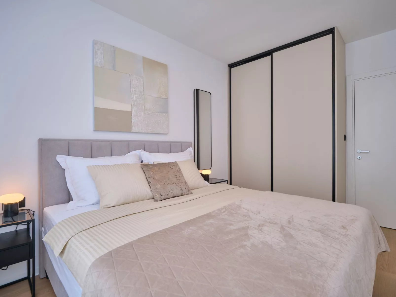 "Splitful Apartment" - Image-tags.info