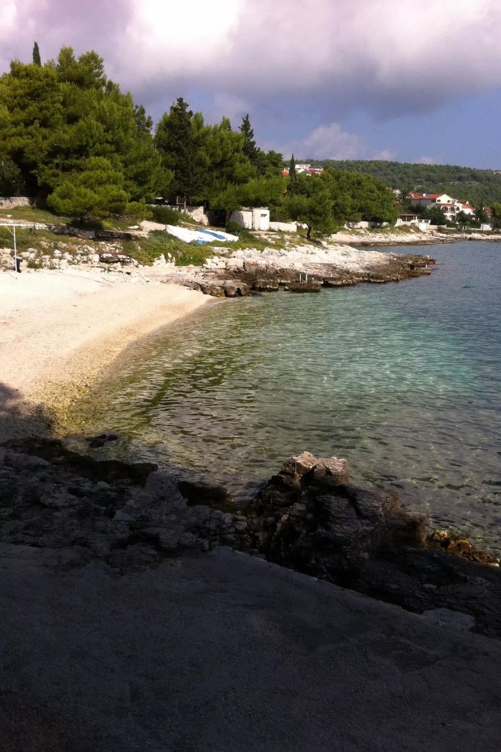 "Mladen" mit Blick auf das Wasser-Buiten