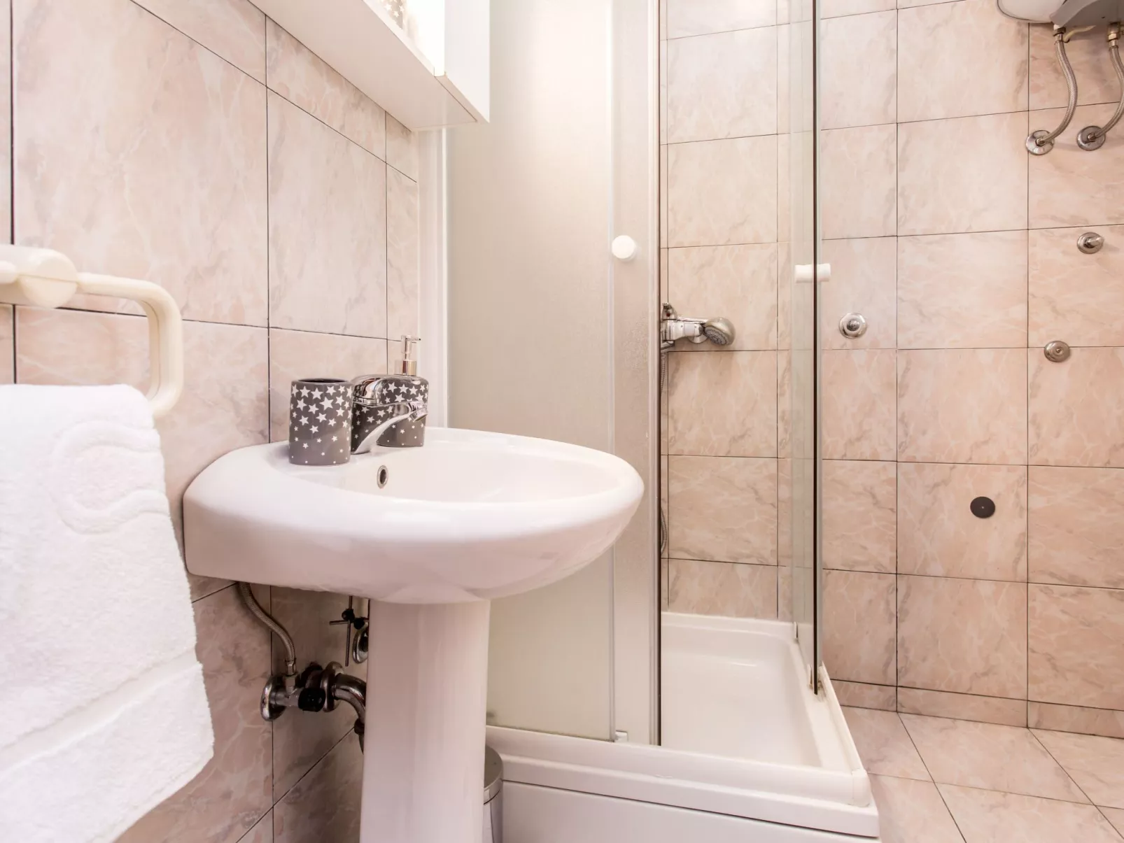 Apartment Zeljko-Binnen