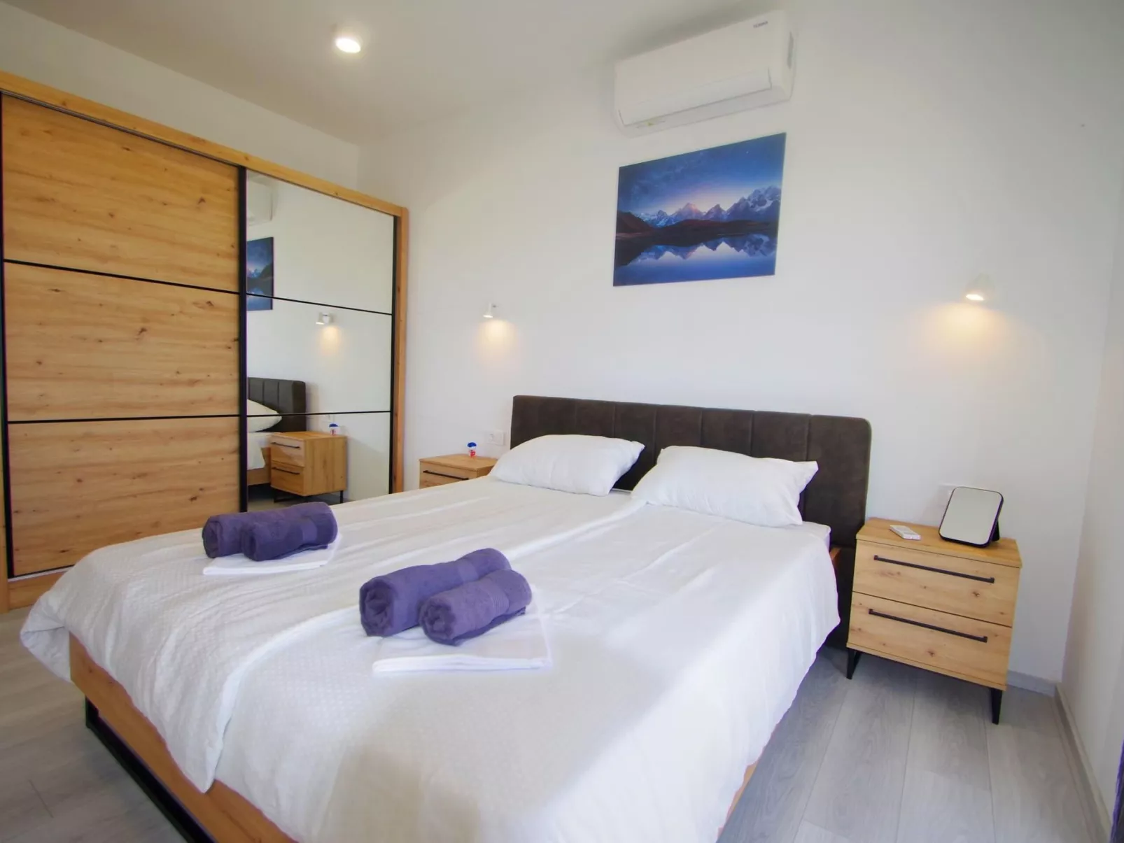 Mit privatem Pool, Dorf Šišan-Binnen