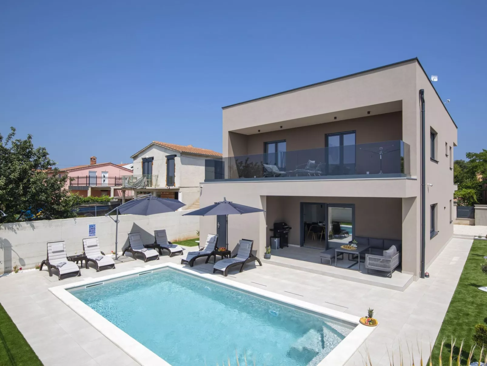 Villa del Sol bei Fažana mit privatem Pool-Buiten