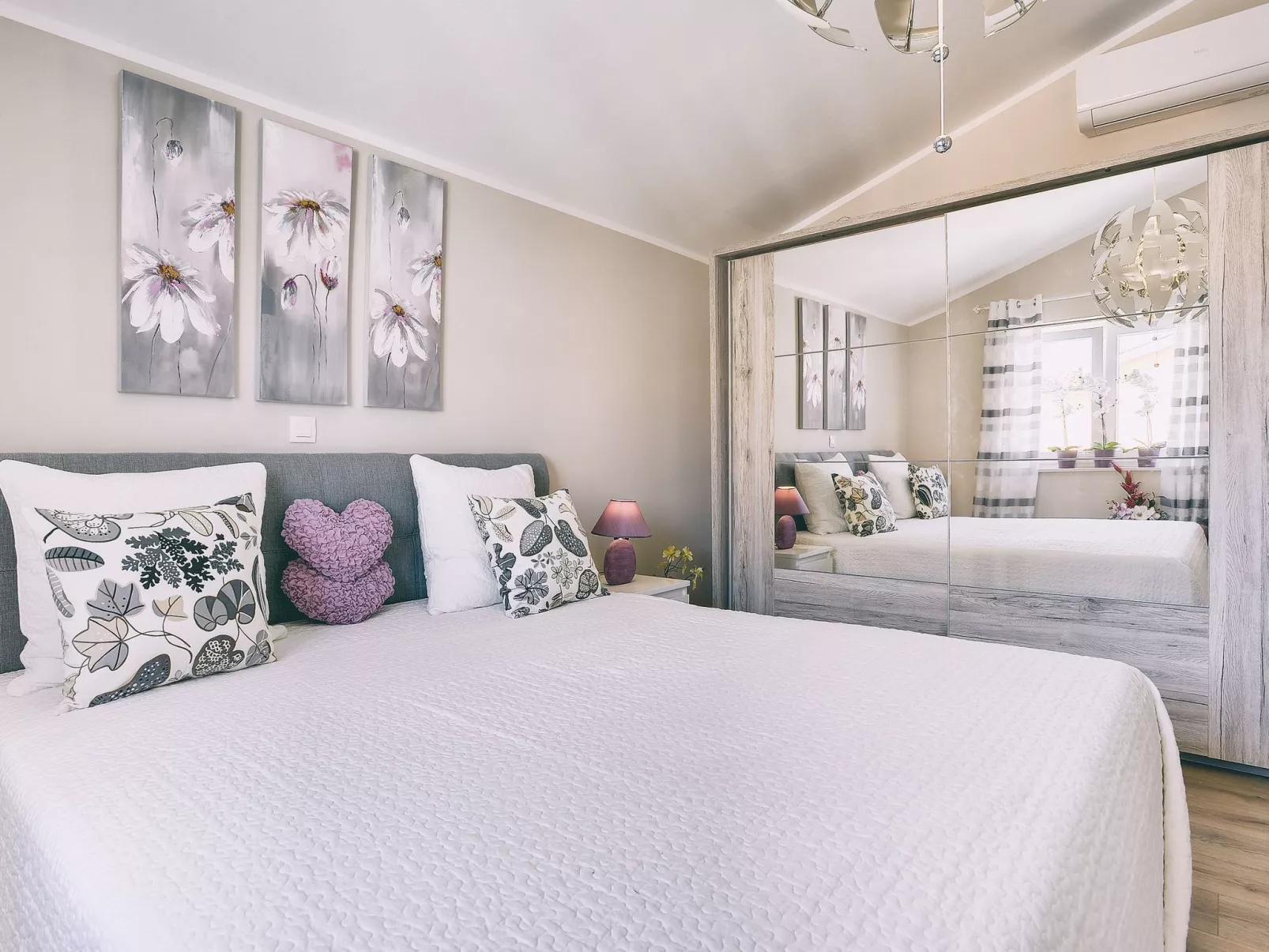 Ferienvilla mit Garten, Grill und Terrasse-Binnen