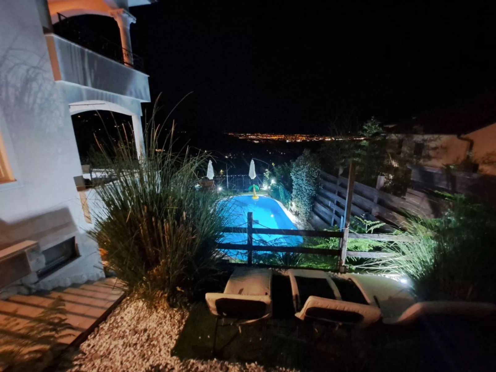 Wohnung in der Villa Emily mit herrlichem Meerblick-Image-tags.info